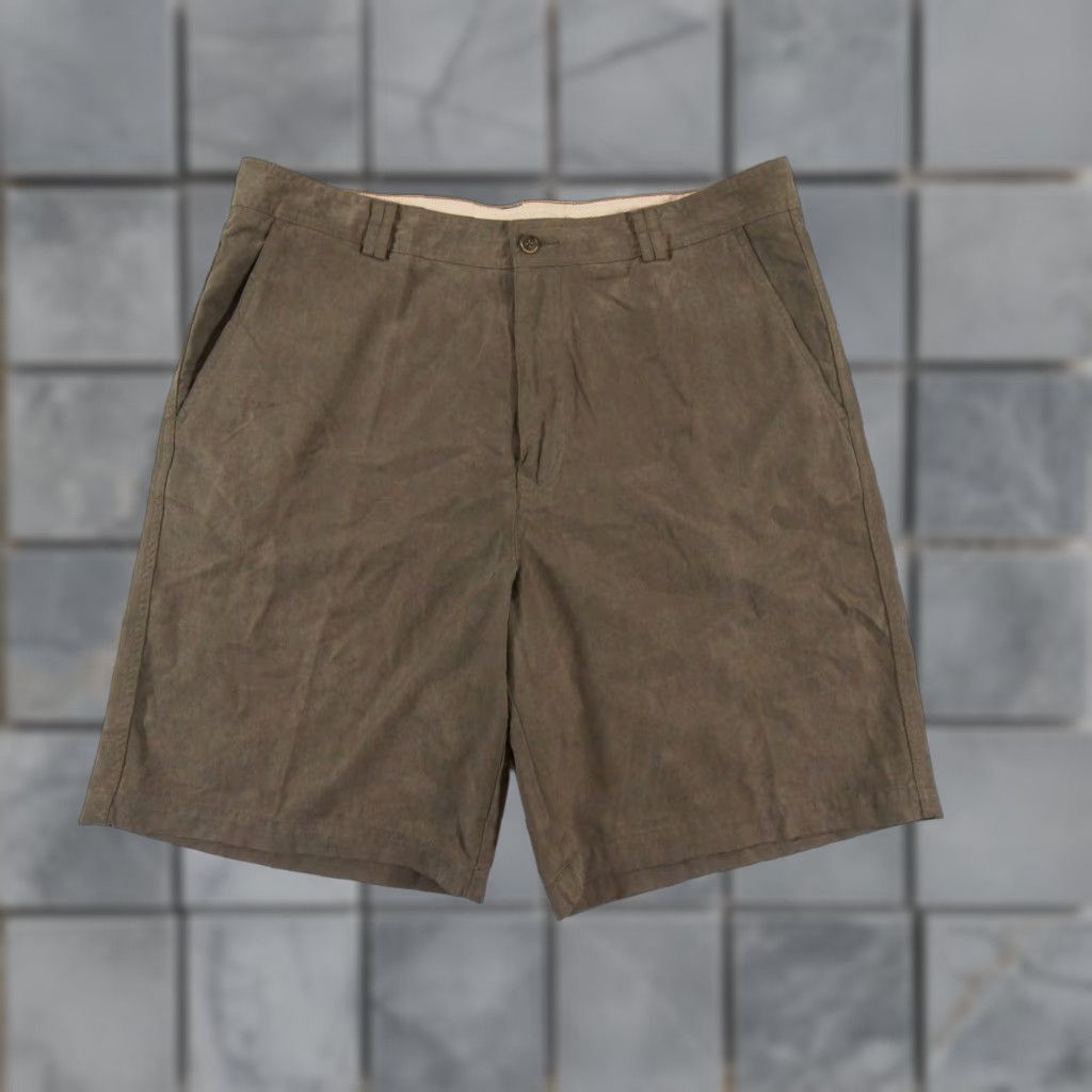 Tommy Bahama VINTAGE Tommy Bahama Mens Shorts Size 36 Green Chino Flat Front Casual Office Holiday Size US 36 / EU 52 - 1 Thumbnail