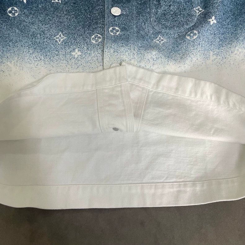 Louis Vuitton Louis Vuitton White and blue gradient full print denim jac Size US XS / EU 42 / 0 - 3 Thumbnail