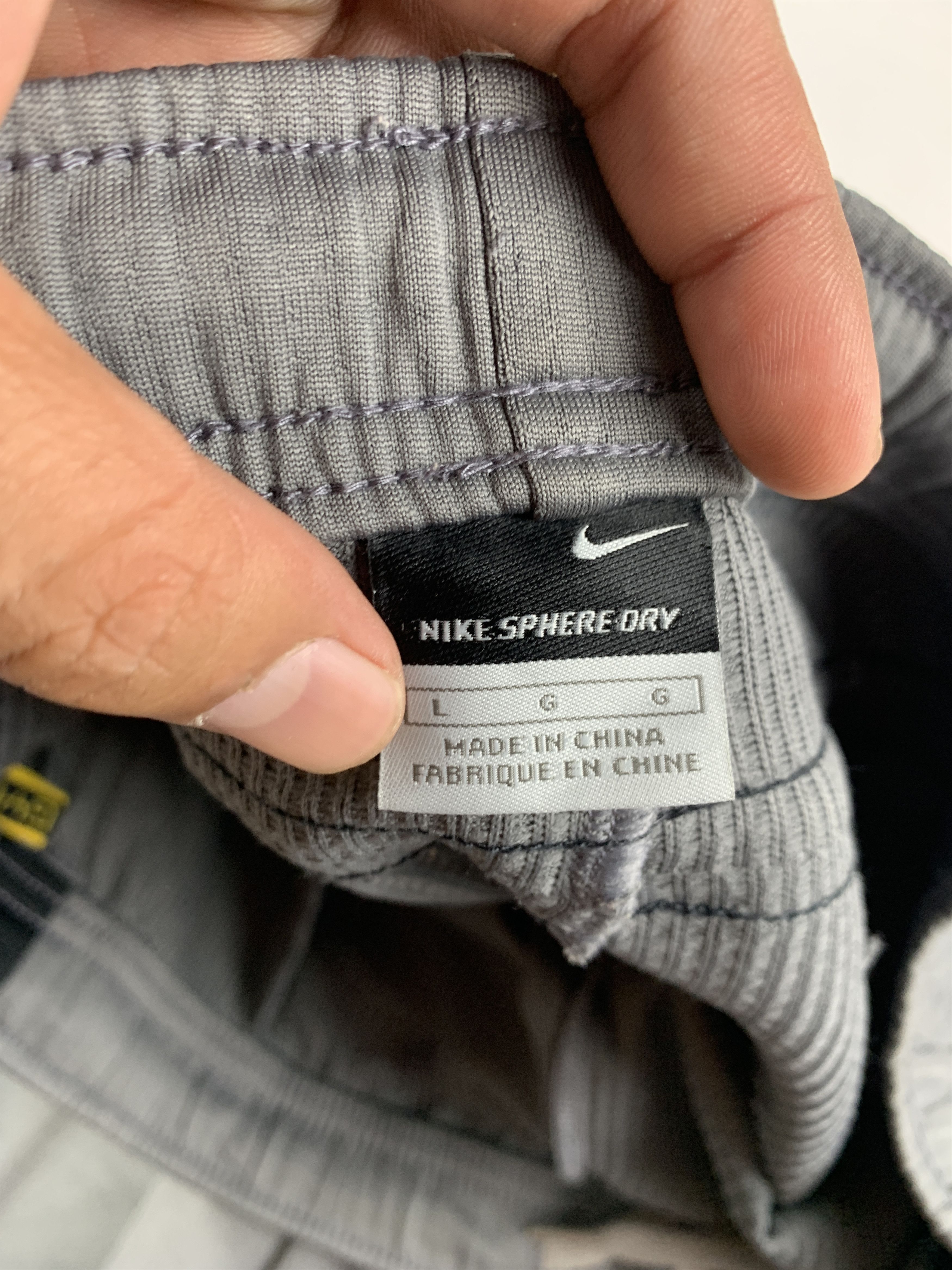 Nike 2005 Nike Sphere Dry Gray Track Pants (L) Size US 34 / EU 50 - 7 Thumbnail