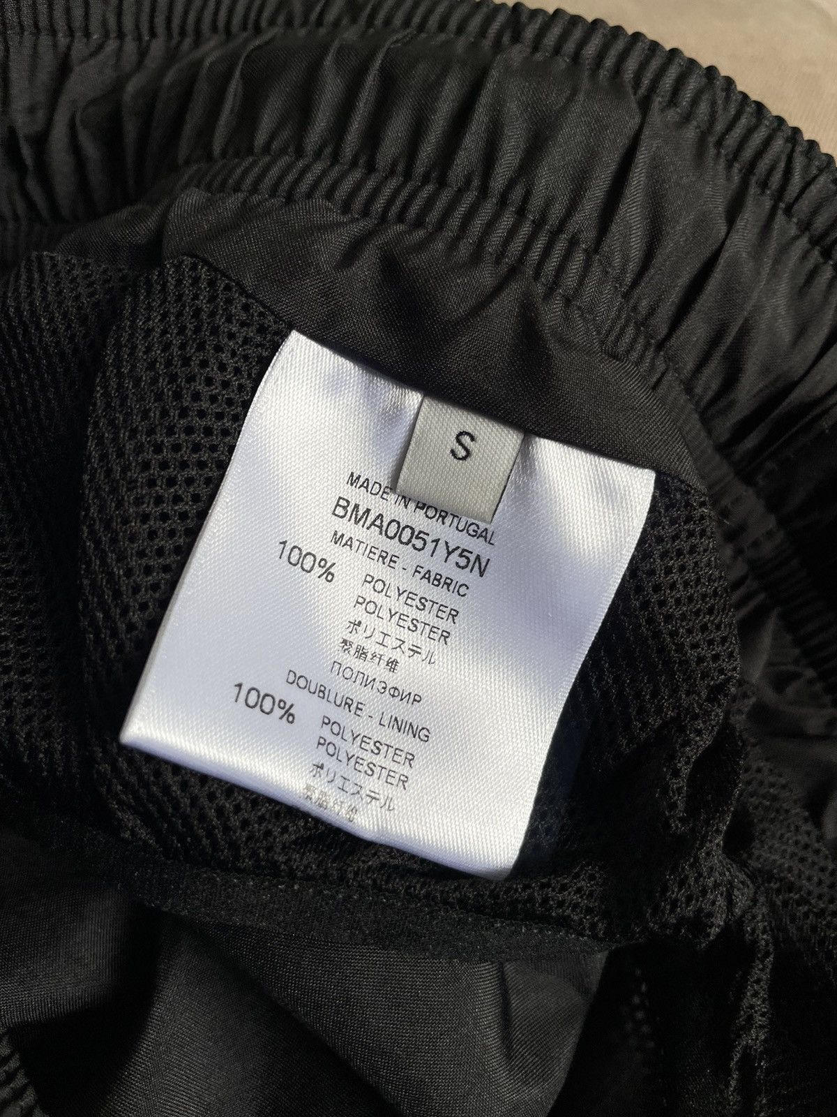 Givenchy Givenchy Logo Swim Shorts with mesh inner Size US 30 / EU 46 - 8 Thumbnail