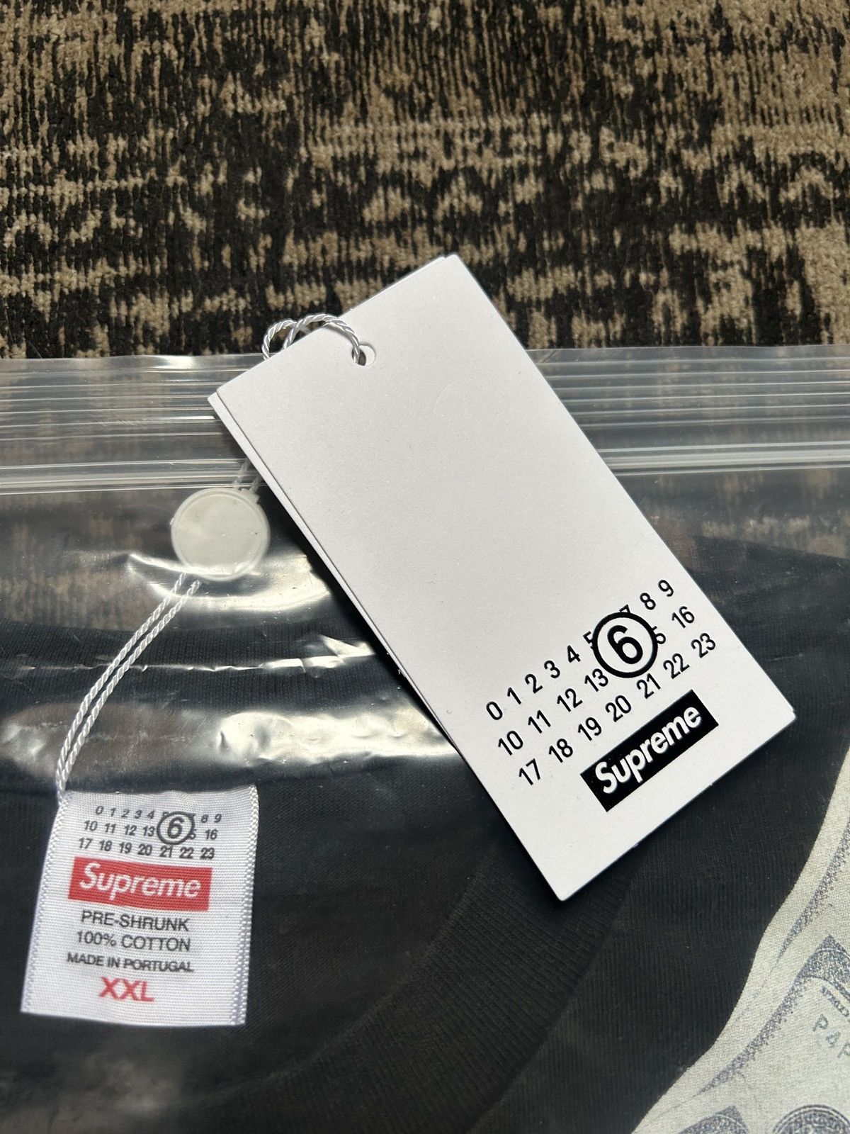 Maison Margiela × Supreme Supreme x Maison Margiela MM6 Money Tee SS26 Size US XXL / EU 58 / 5 - 5 Thumbnail
