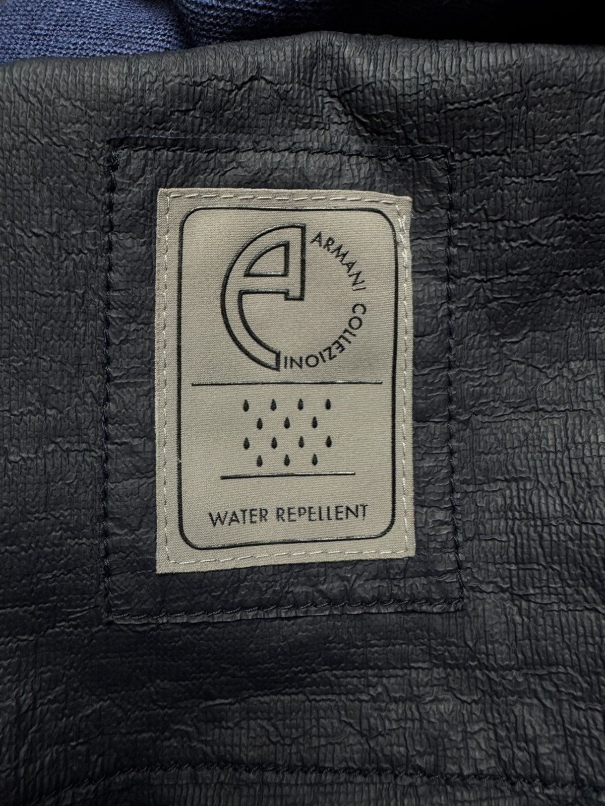 Armani Armani Collezioni Navy Waxed Coated Light Jacket Size US L / EU 52-54 / 3 - 10 Thumbnail
