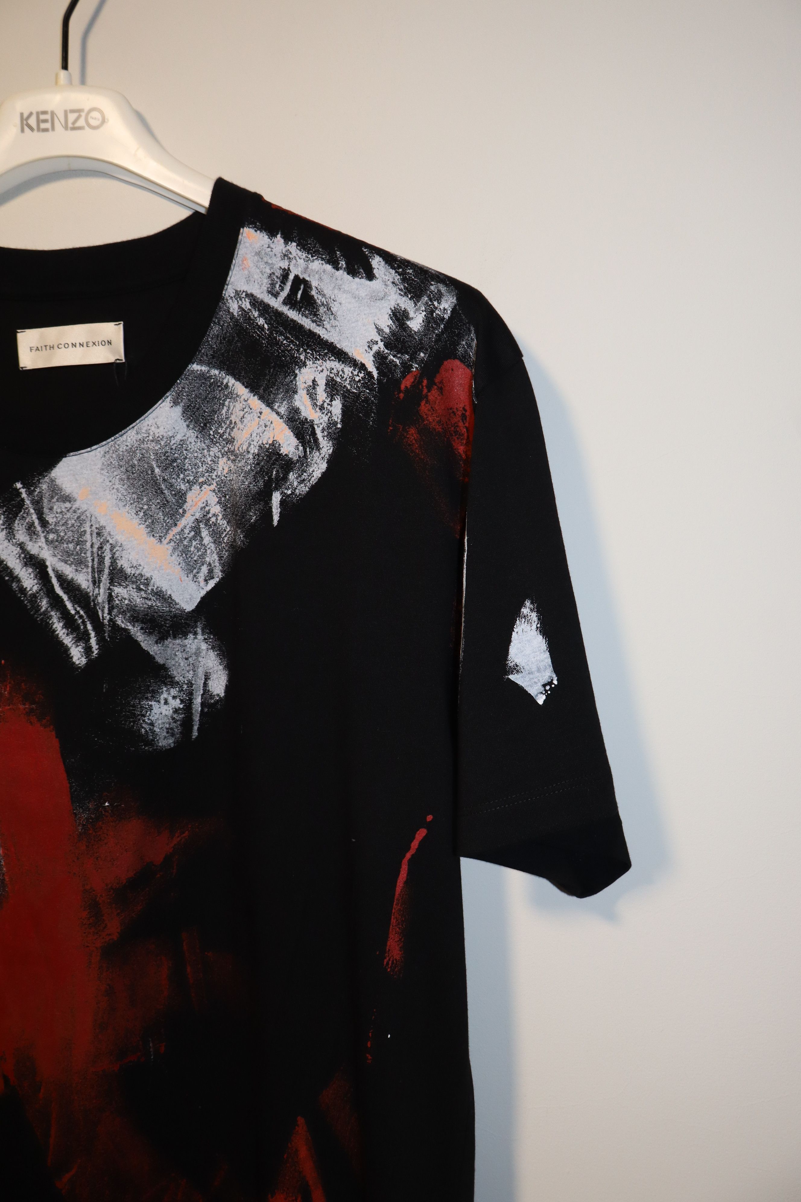 Faith Connexion Graffitti t-shirt Size US S / EU 44-46 / 1 - 6 Thumbnail