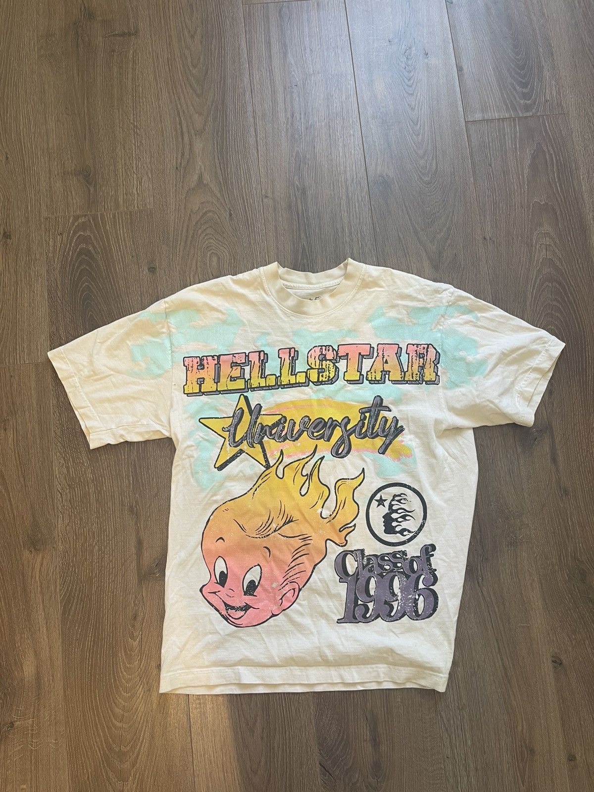 HELLSTAR Hellstar University Tee “Class of 1996” – Size Medium Size US M / EU 48-50 / 2 - 1 Thumbnail