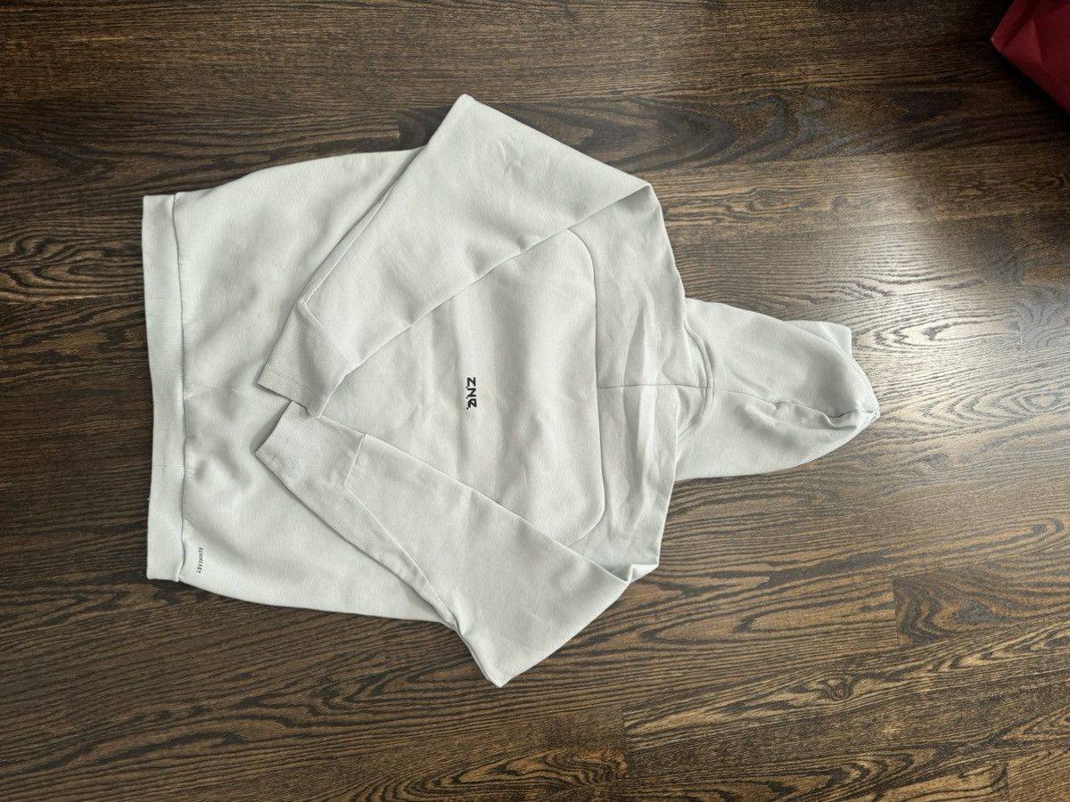 Adidas FC Fulham X Hoodie X Streetwear X ZNE X Adidas Size US M / EU 48-50 / 2 - 2 Thumbnail
