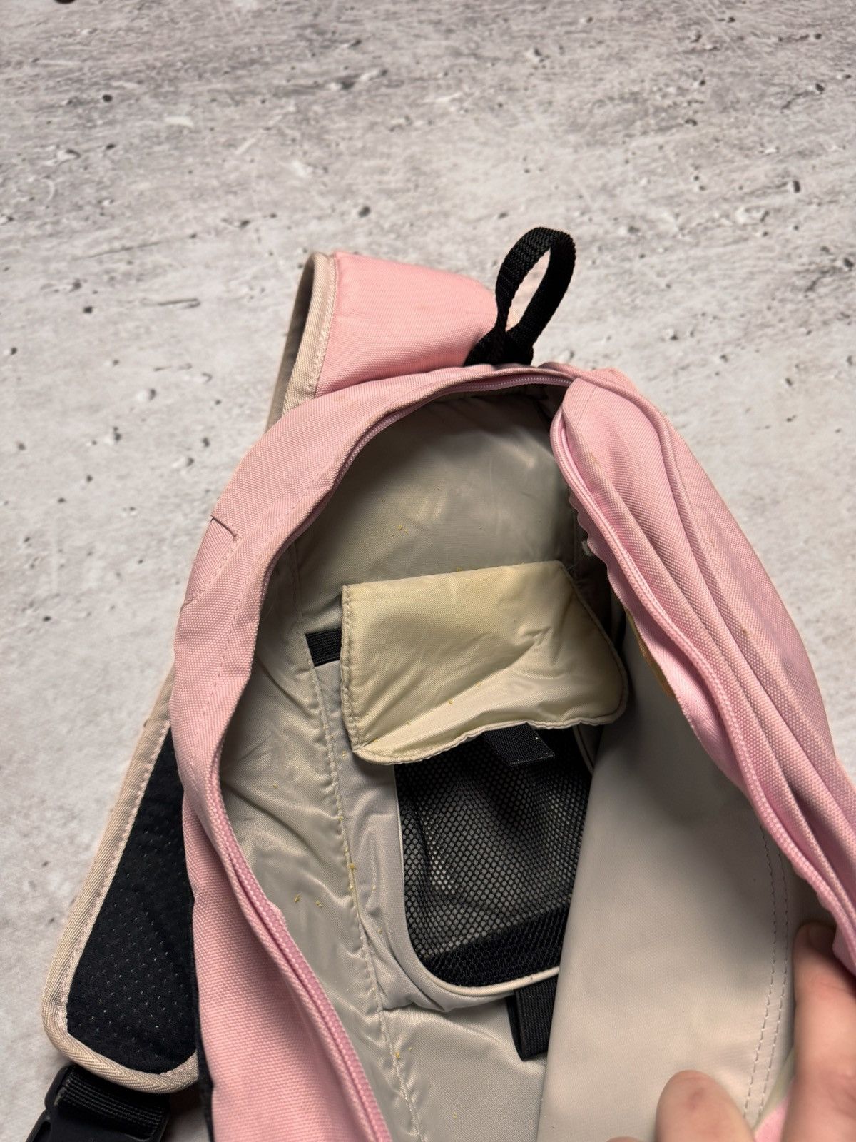 Nike × Vintage NIKE VINTAGE BROWN BASIC SLING BAG DRIP DROLL Size ONE SIZE - 7 Thumbnail
