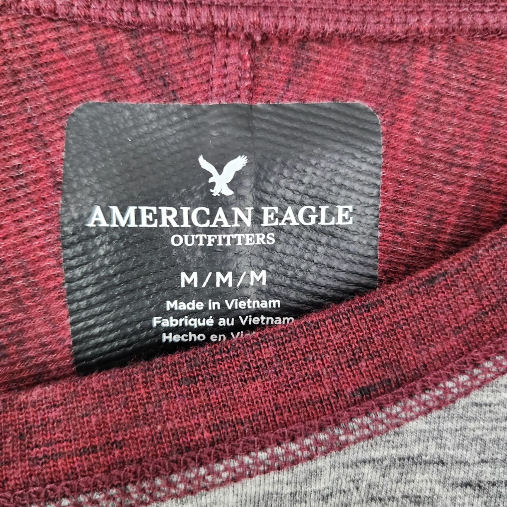 American Eagle Outfitters American Eagle Mens Shirt Long Sleeve Tee Size M Heathered Gray Red Mens Size US M / EU 48-50 / 2 - 4 Thumbnail