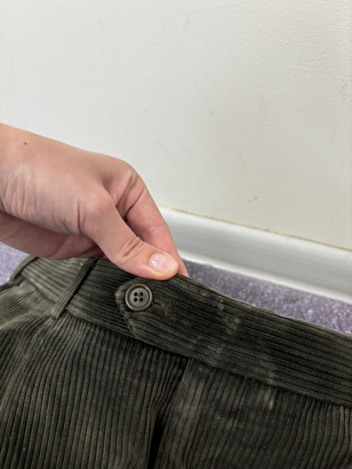 Balmain Vintage Balmain Velvet Corduroy Khaki Green Rare Baggy Pants Size US 38 / EU 54 - 10 Thumbnail