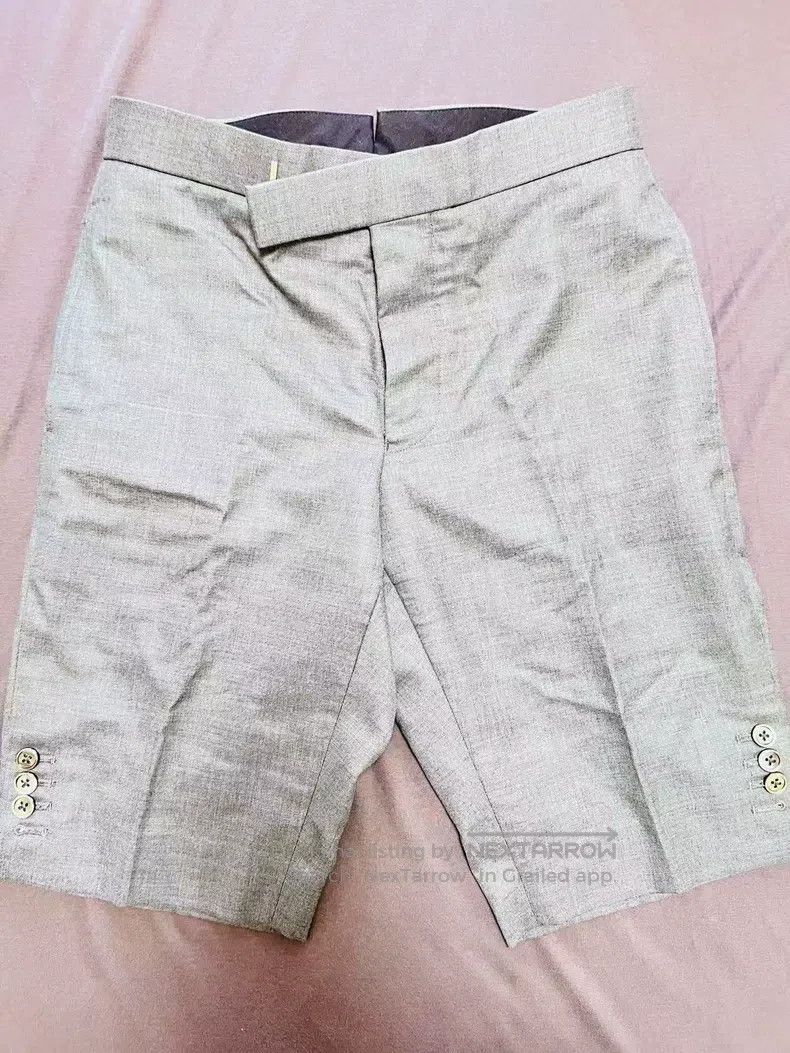 Thom Browne Thom Browne size 0 Gray shorts Size US 37 - 1 Thumbnail