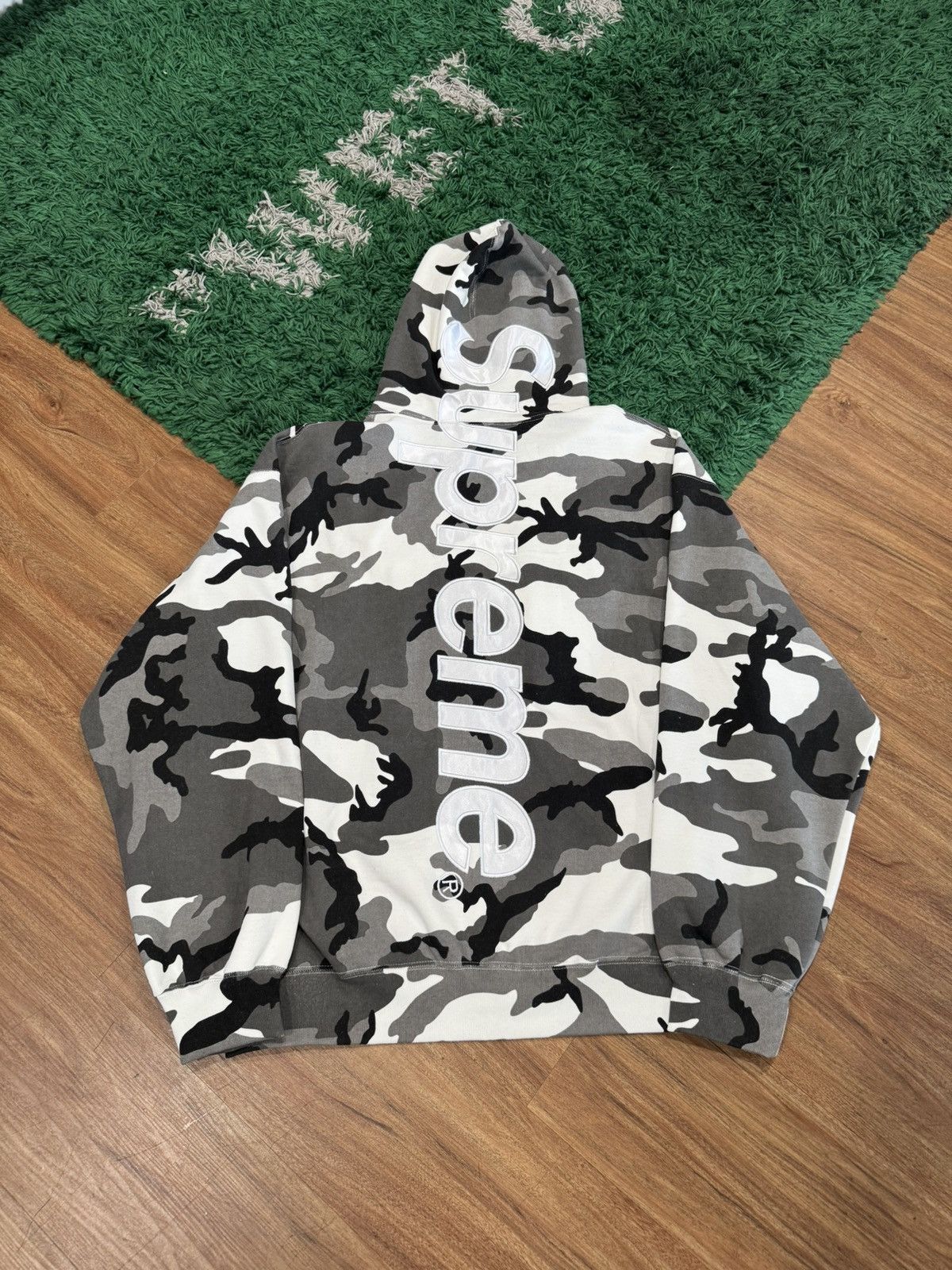 Supreme Supreme Appliqué Snow Camo Hoodie 26 Size US XL / EU 56 / 4 - 1 Thumbnail