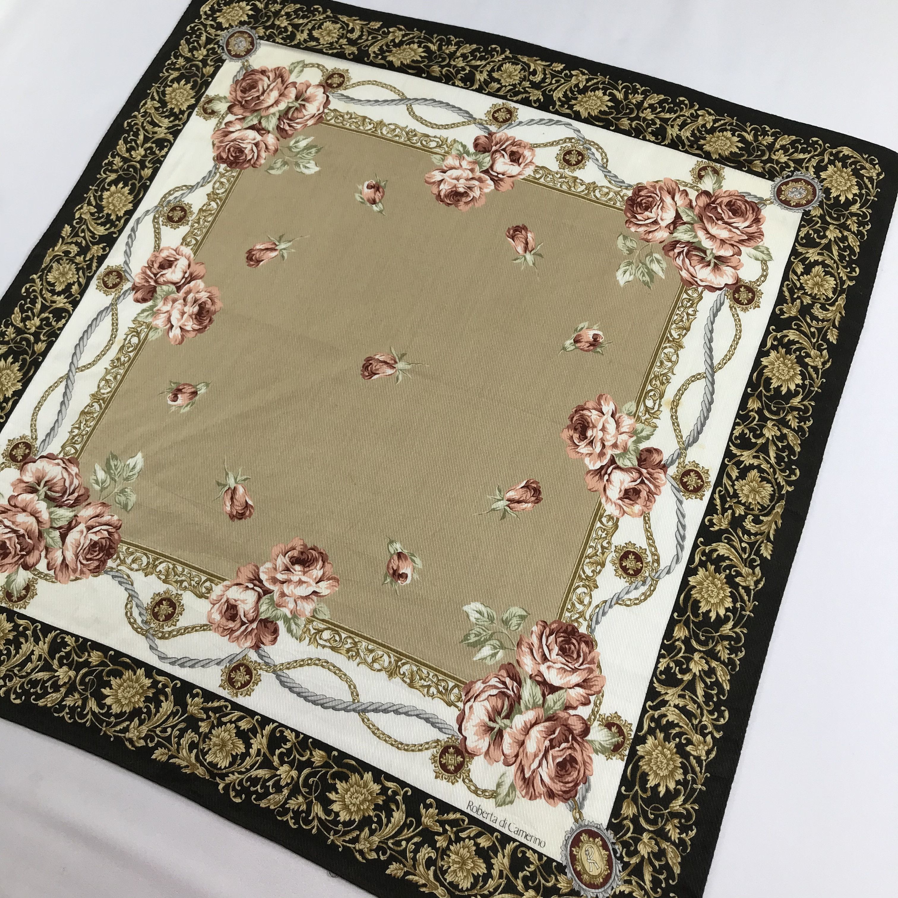 Roberta di Camerino Roberta di Camerino Handkerchief Neckerchief Bandana H914 Size ONE SIZE - 4 Thumbnail