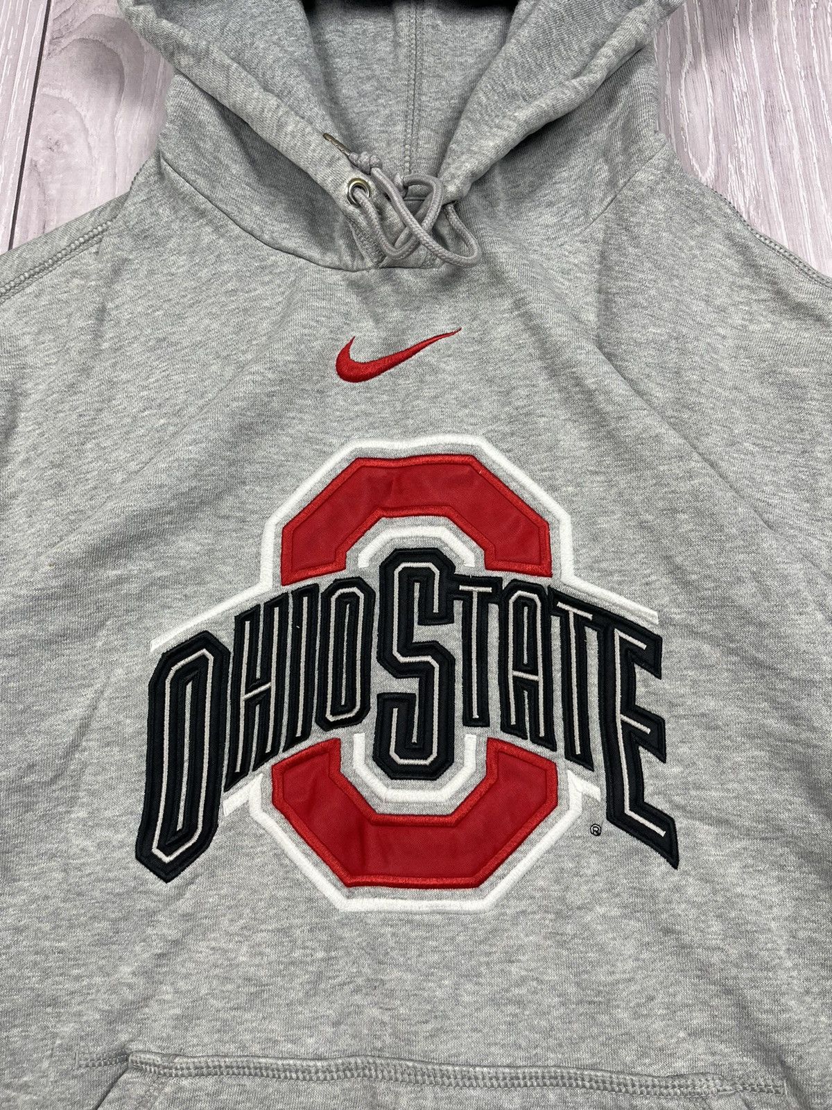 Nike × Vintage Vintage Nike Ohio State Center Logo Grey Hoodie 00s Size US M / EU 48-50 / 2 - 5 Thumbnail