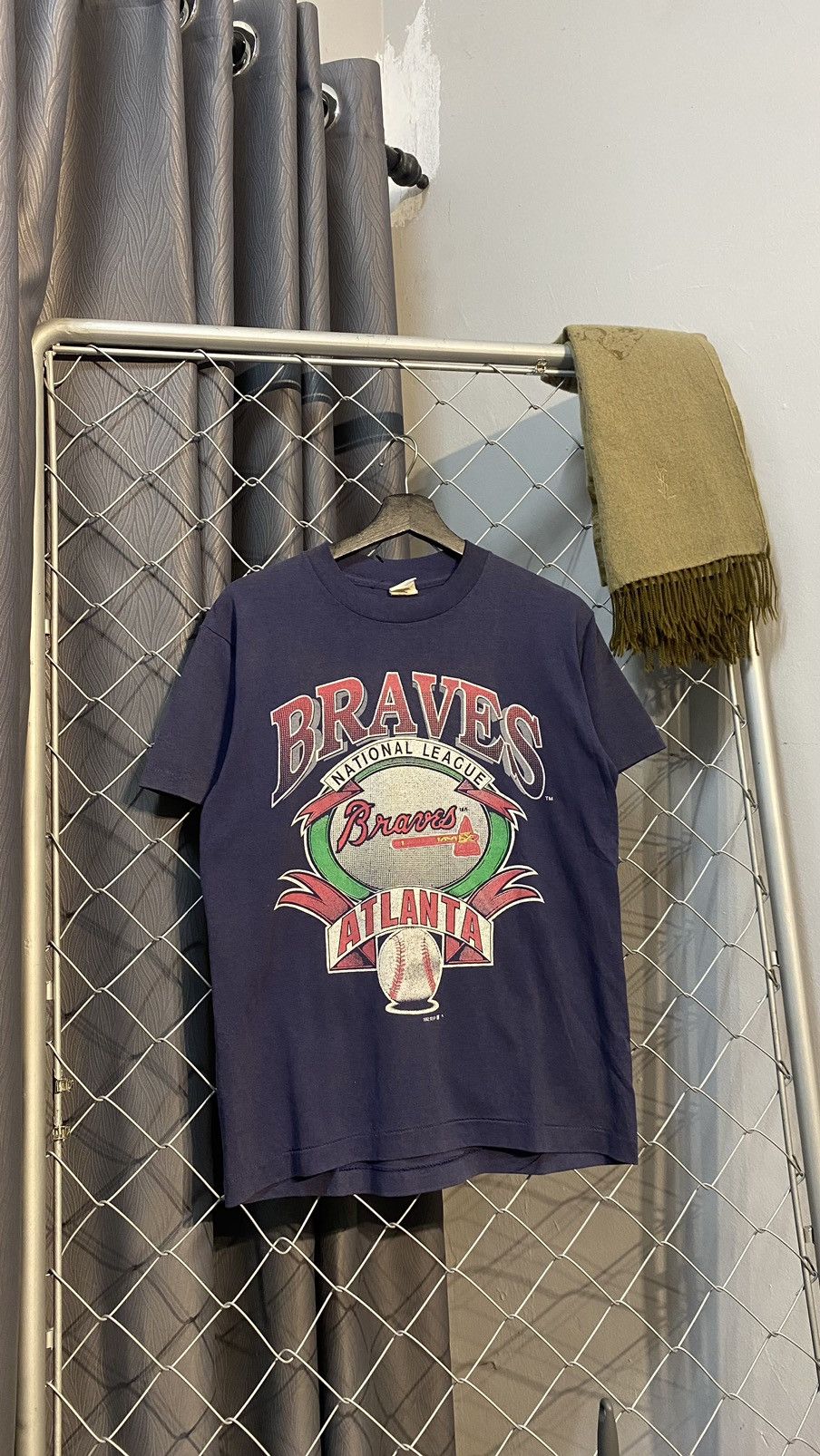 VINTAGE 1992 MLB ATLANTA BRAVES SUNFADED TSHIRT BIG PRINT