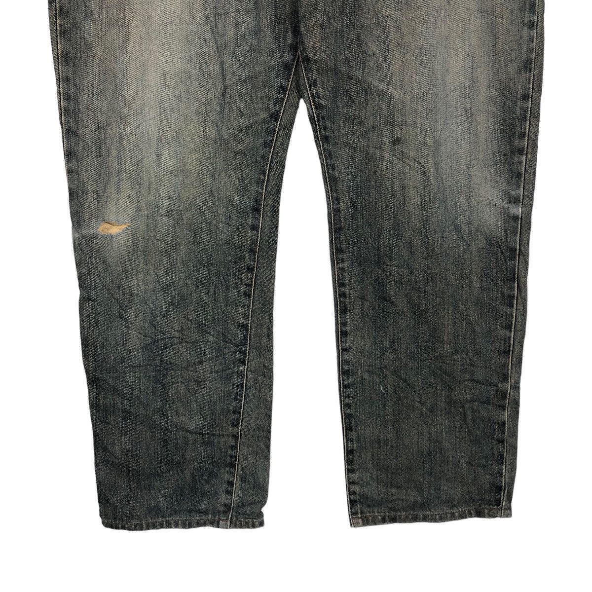 Japanese Brand 🔥90’s Vintage Edwin Distressed Denim Jeans Blue Tag Japan Size US 40 / EU 56 - 4 Thumbnail