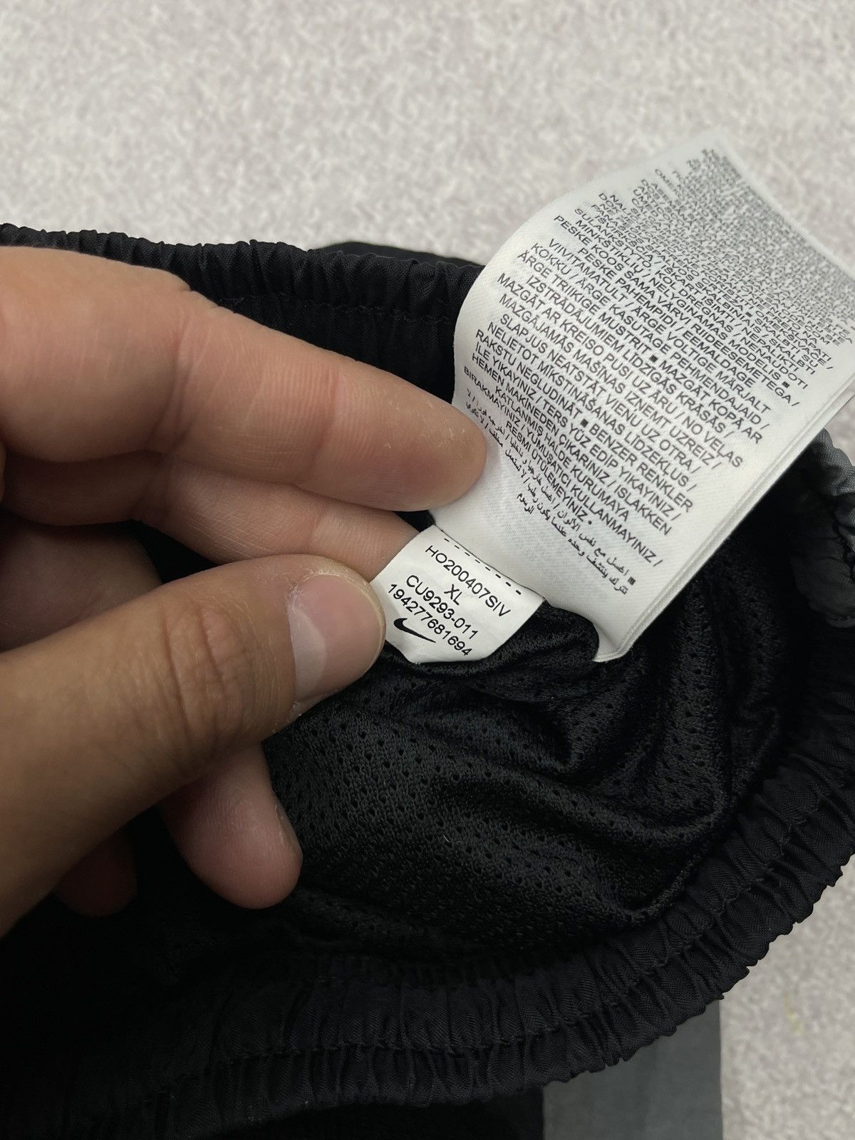 Nike Mens Nike Nylon Sweatpants Black Drill Y2K ACG TN Size S Size US 30 / EU 46 - 10 Thumbnail
