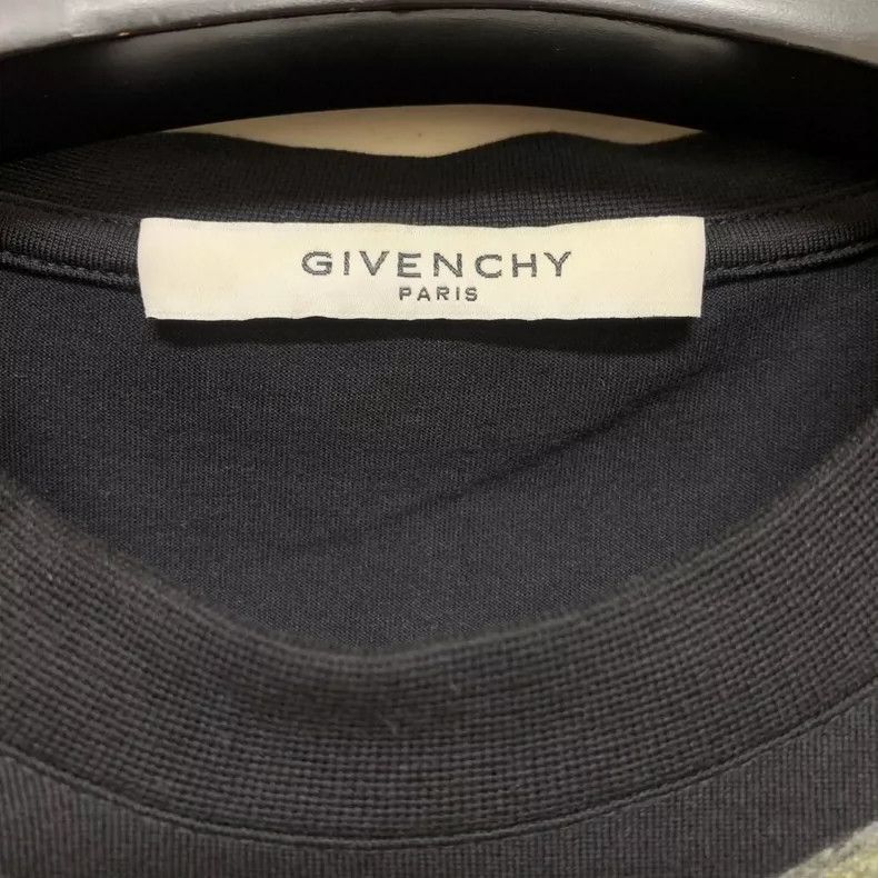 Givenchy Givenchy Butterfly Five Pointed Star Printed T-Shirt/ 2505- Size US M / EU 48-50 / 2 - 3 Thumbnail