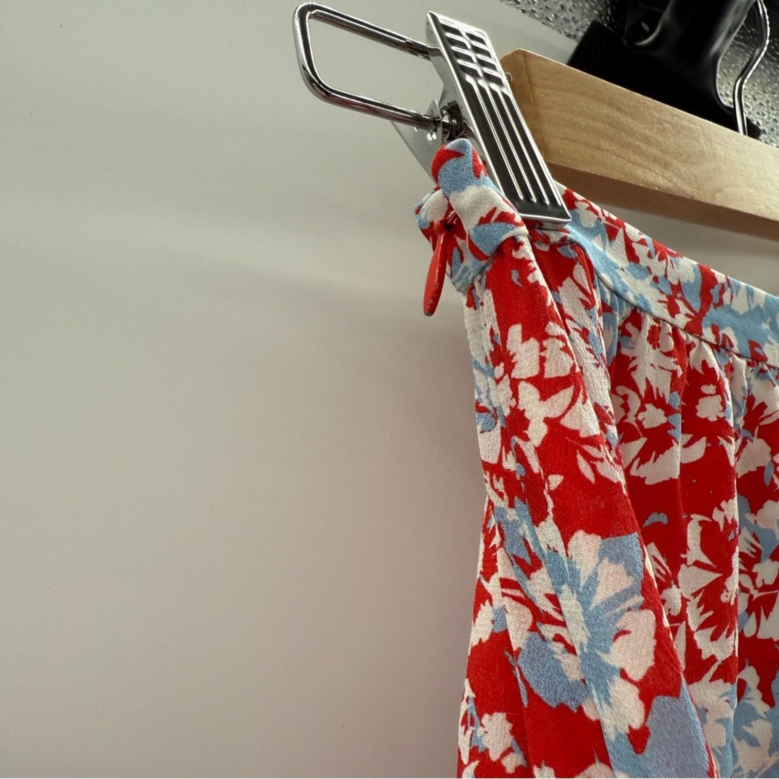 Other Paloma Blue Alexa 100% Silk Floral Tiered Mini Skirt Size 28" / US 6 / IT 42 - 4 Thumbnail