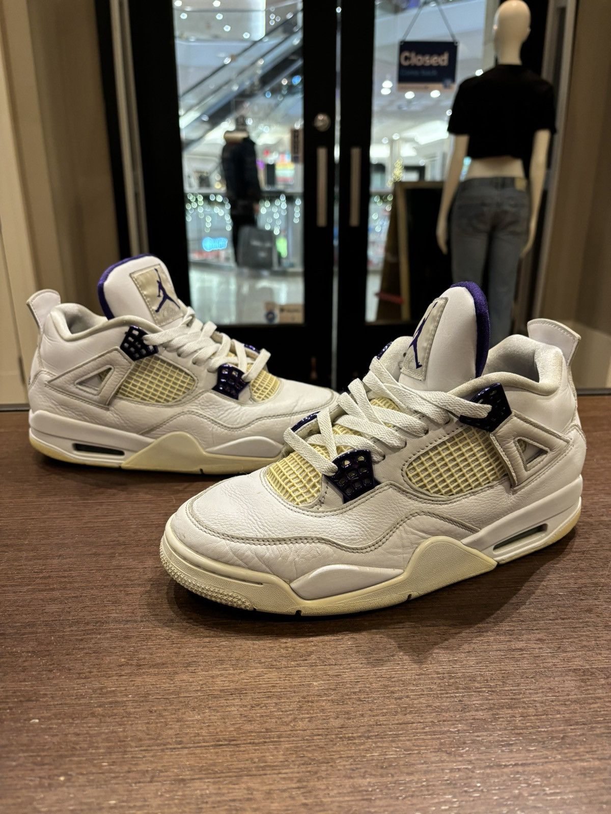 Jordan Brand Jordan 4 ‘Metallic Purple’ Size US 9 / EU 42 - 1 Thumbnail