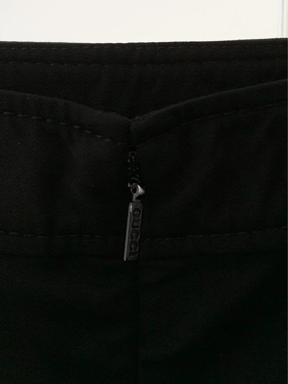 Gucci Gucci black short skirt, size 42 Size 28" / US 6 / IT 42 - 5 Thumbnail