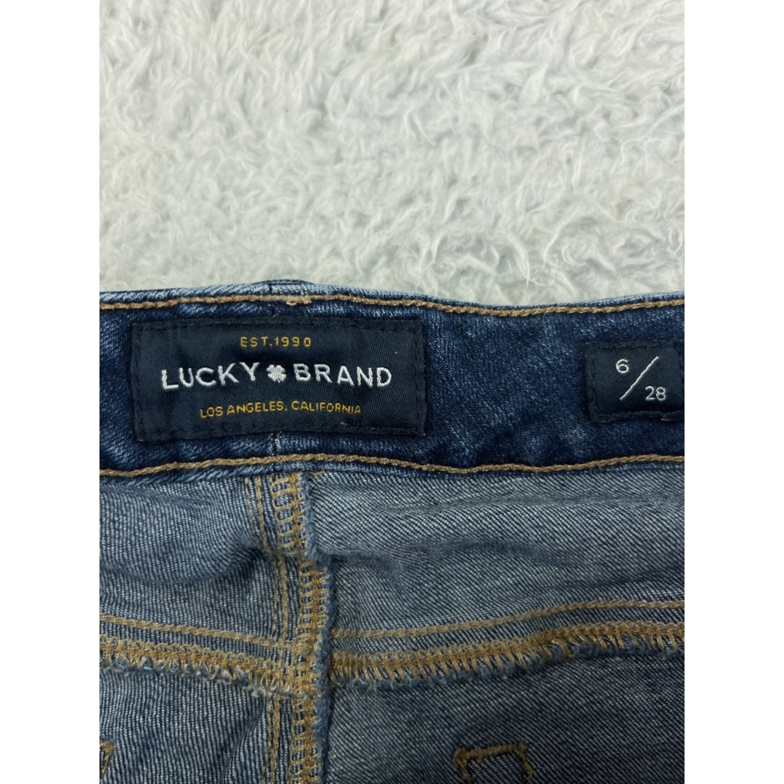 Lucky Brand Lucky Brand Jeans Womens 6 Blue Denim Skinny Regular 5-Pocket Distressed Cotton Blend 90s Style Mens, Womens Size 28" / US 6 / IT 42 - 4 Thumbnail