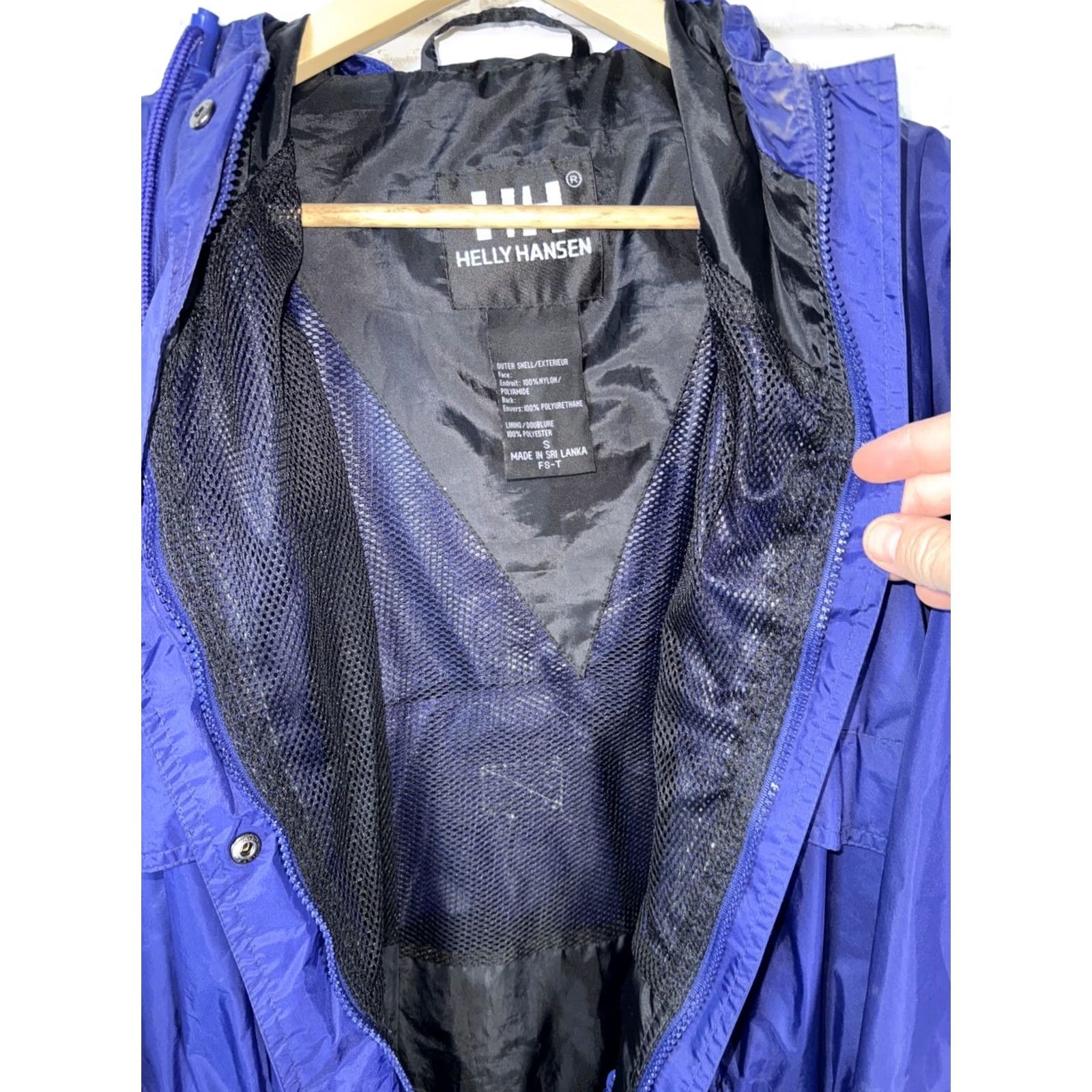 Helly Hansen Helly Hansen Jacket Womens S Blueish/Purple Full Zip Hooded Windbreaker RainCoat Size S / US 4 / IT 40 - 7 Thumbnail