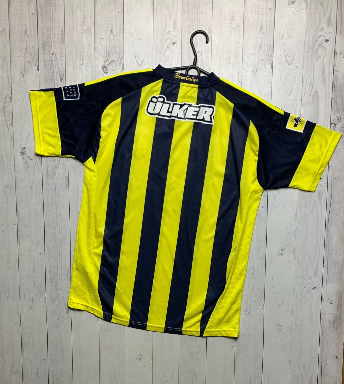 Vintage Vintage Fenerbahce soccer tee striped yellow size L Size US L / EU 52-54 / 3 - 6 Thumbnail