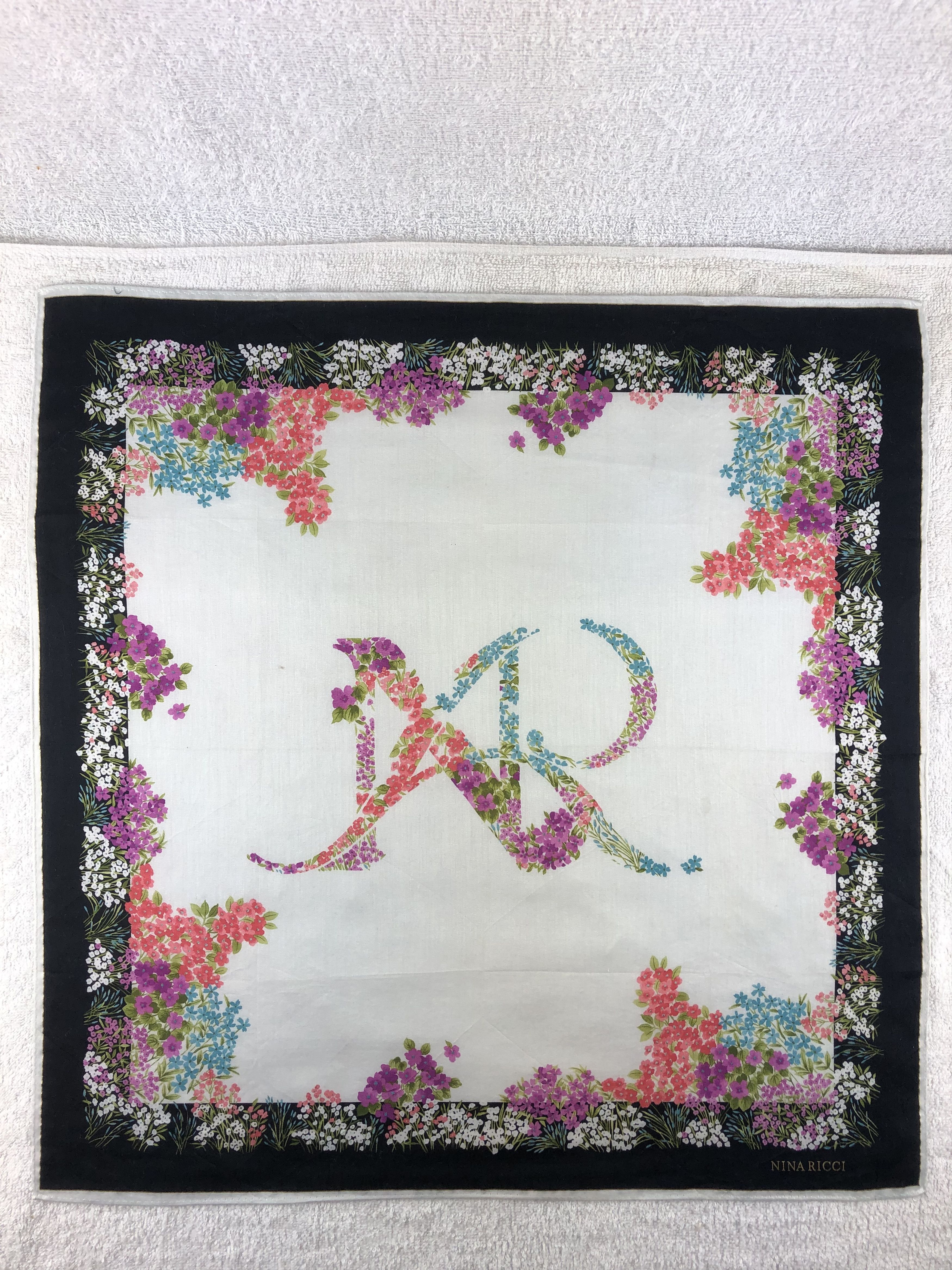 Nina Ricci × Vintage Nina Ricci Handkerchief / Bandana / Neckerchief Size ONE SIZE - 3 Thumbnail