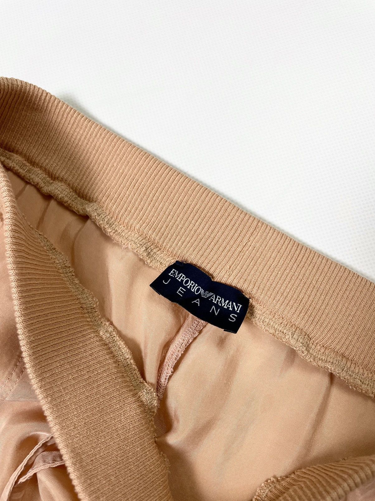 Emporio Armani Emporio Armani 🍑 peach color nylon jogger cargo pants Size 30" / US 8 / IT 44 - 6 Thumbnail