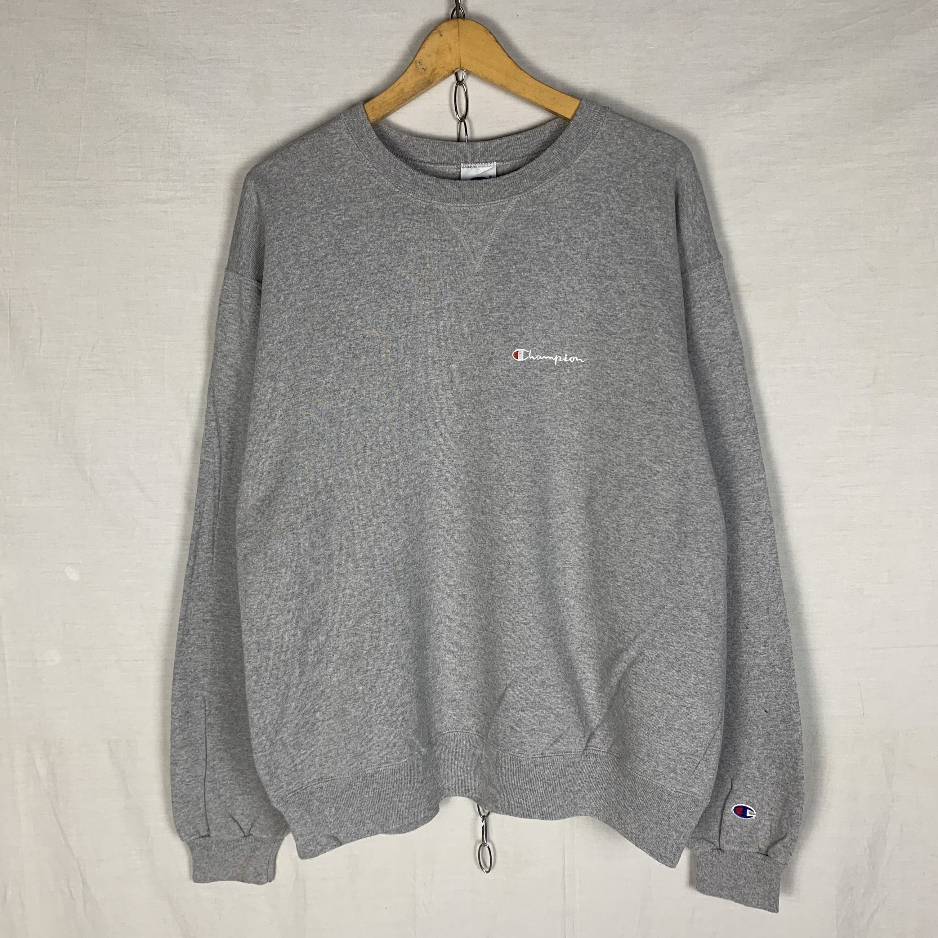 Champion Vintage Champion Sweatshirt Crewneck Size US XL / EU 56 / 4 - 1 Thumbnail