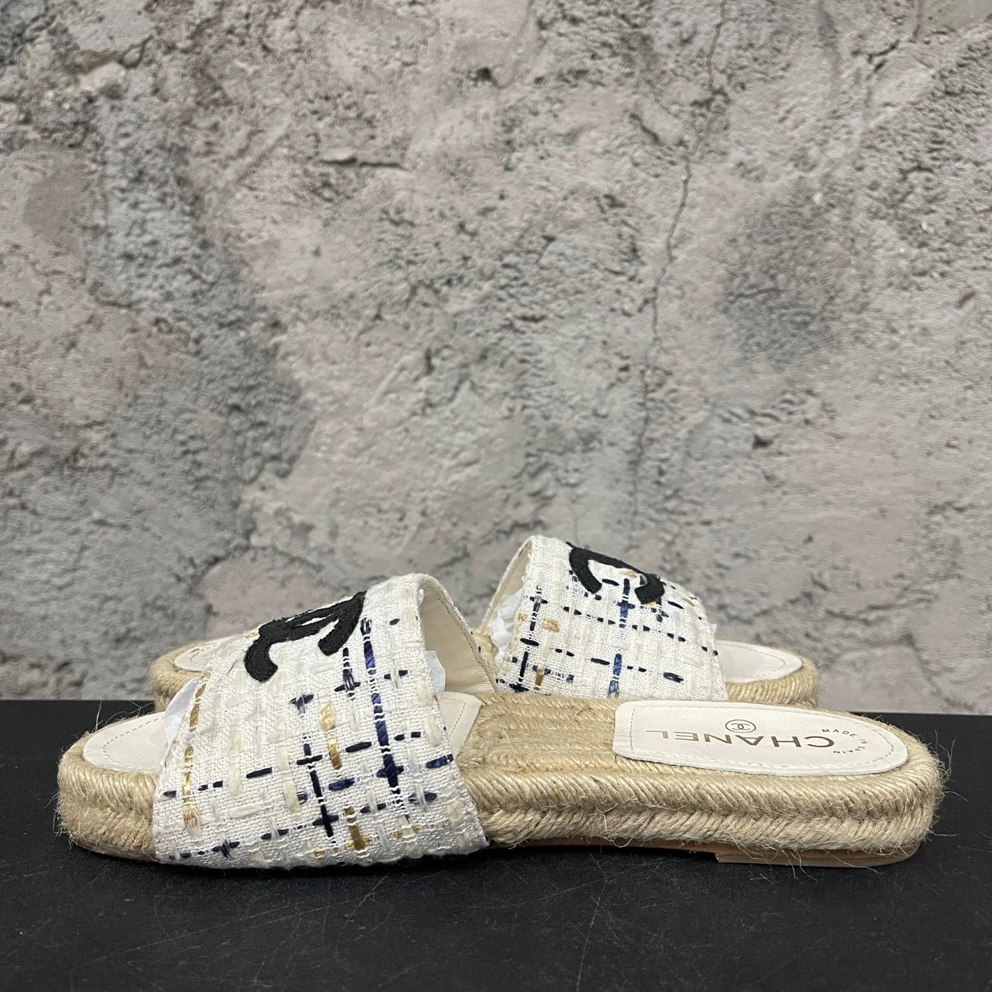 Chanel Chanel Women's Slippers 37 As Is Size US 6 / IT 36 - 5 Thumbnail