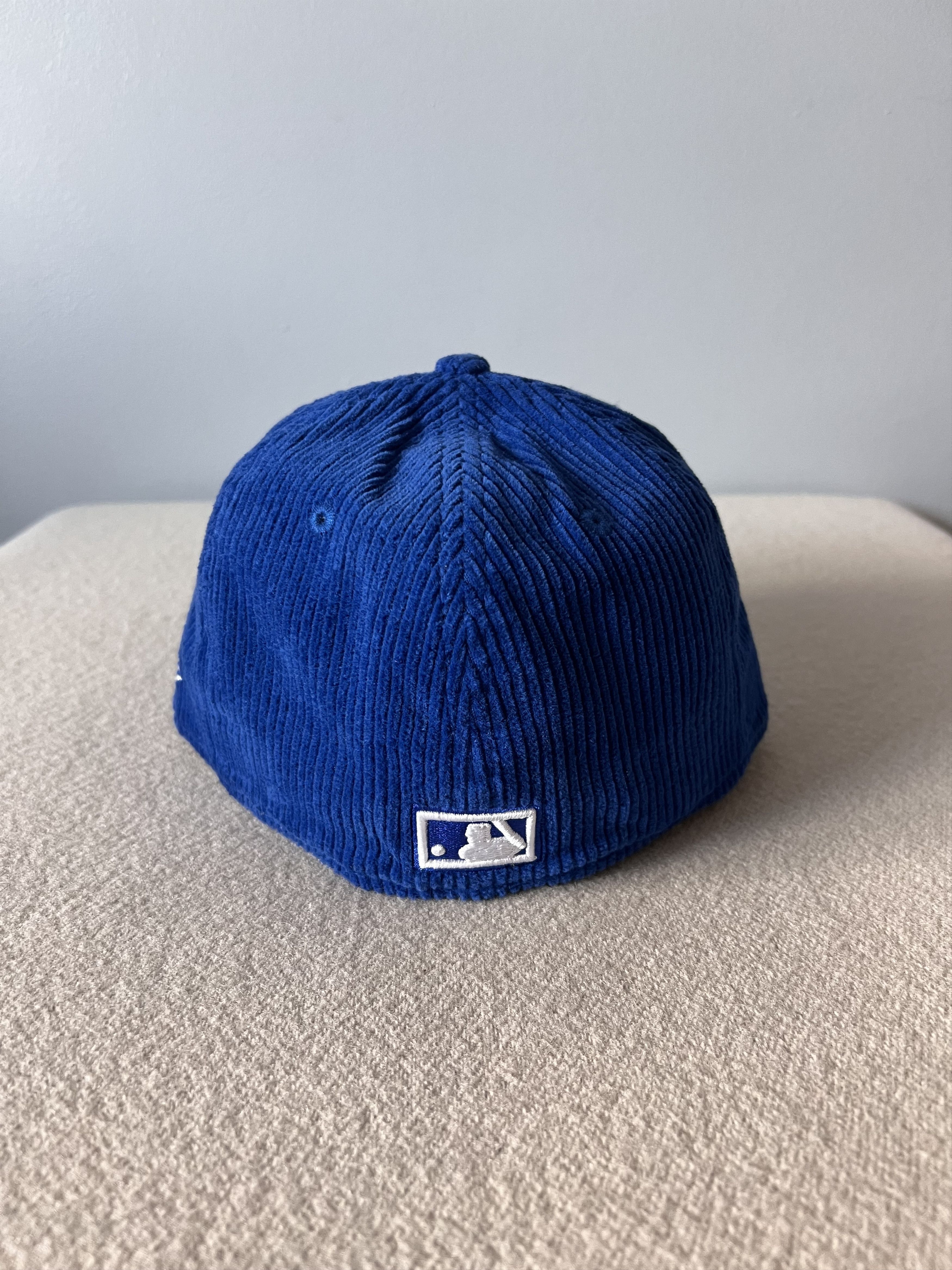 New Era 7 1/8 New Era Montreal Expos Corduroy Fitted Hat Size ONE SIZE - 4 Thumbnail