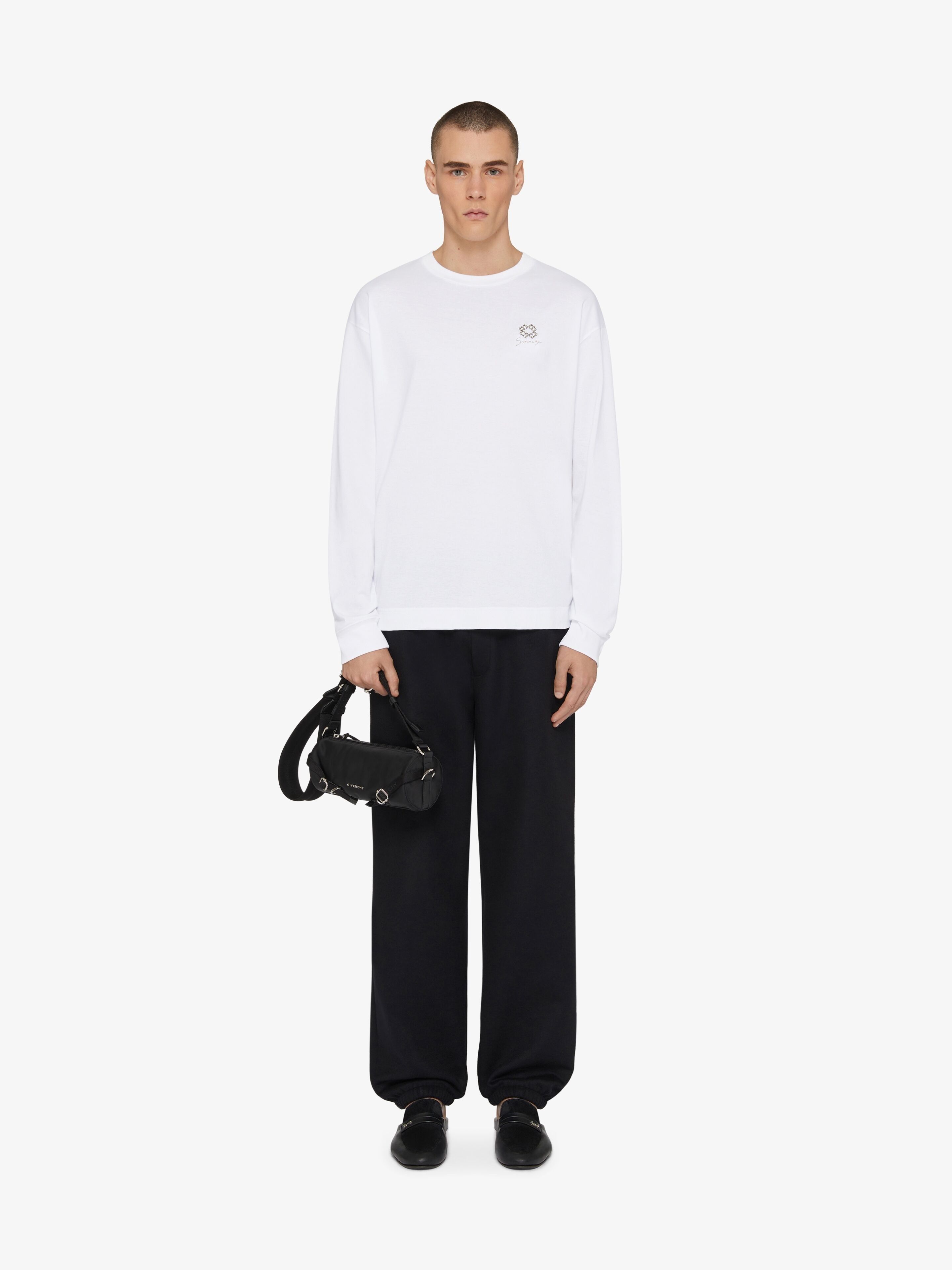 Givenchy oc11z0725 T- Shirt in White Size US M / EU 48-50 / 2 - 2 Thumbnail