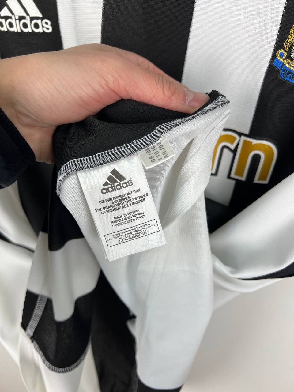 Vintage New Castle Adidas 2006 jersey t-shirts size L Size US L / EU 52-54 / 3 - 6 Thumbnail