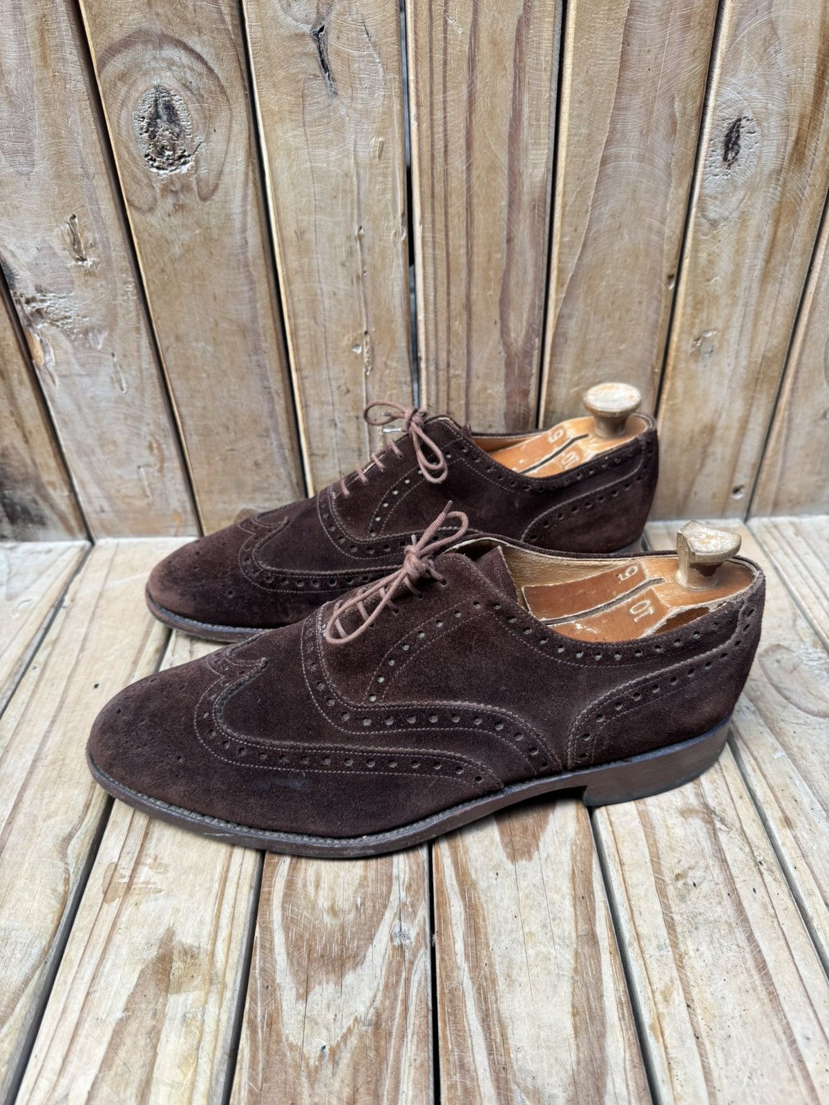 Alfred Sargent Alfred Sargent Brown suede wingtip dress Men’s shoes UK 11 Size US 12 / EU 45 - 9 Thumbnail