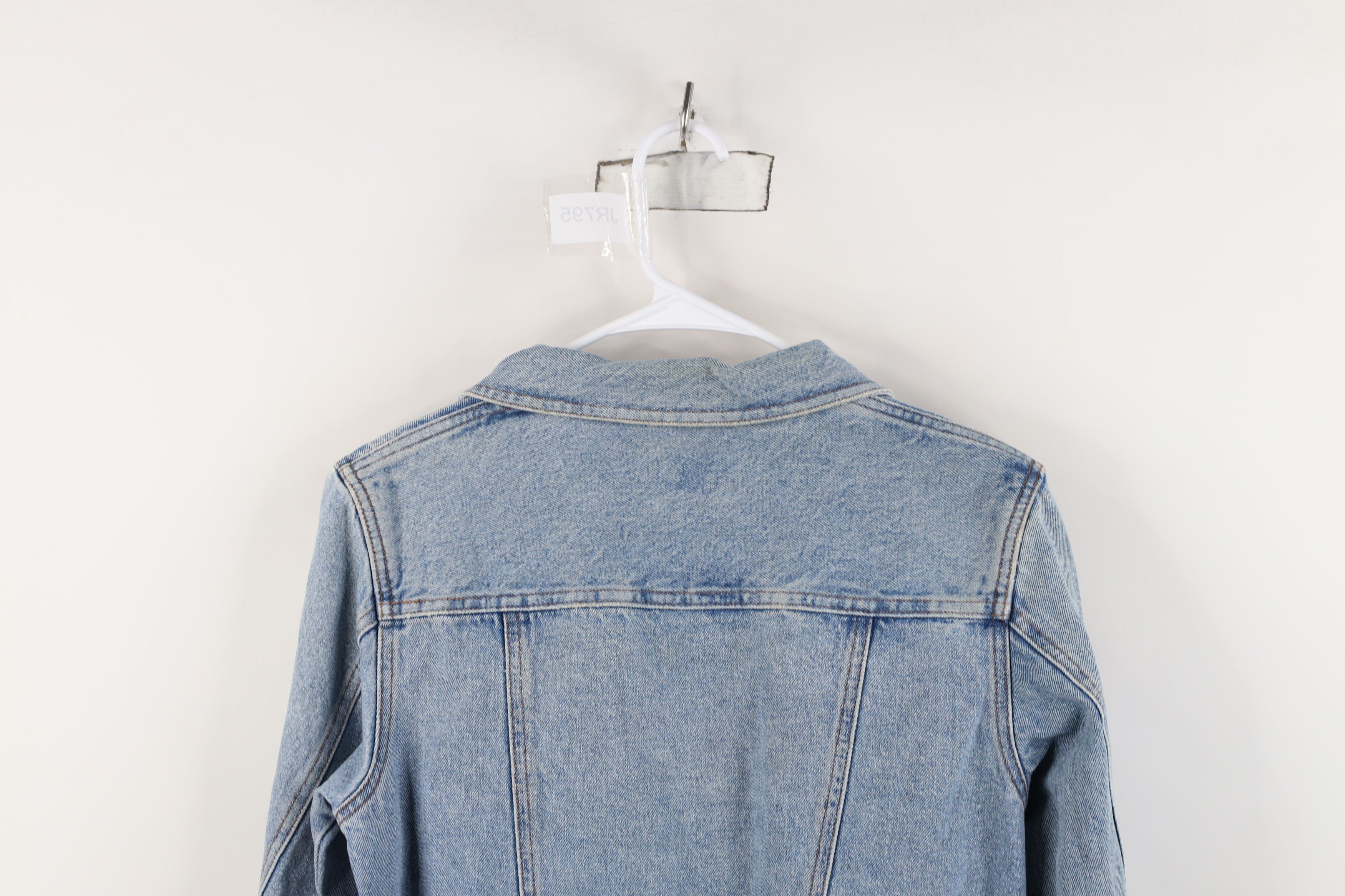 Calvin Klein Vintage 90s Calvin Klein Cropped Battle Denim Trucker Jacket Size L / US 10 / IT 46 - 12 Thumbnail