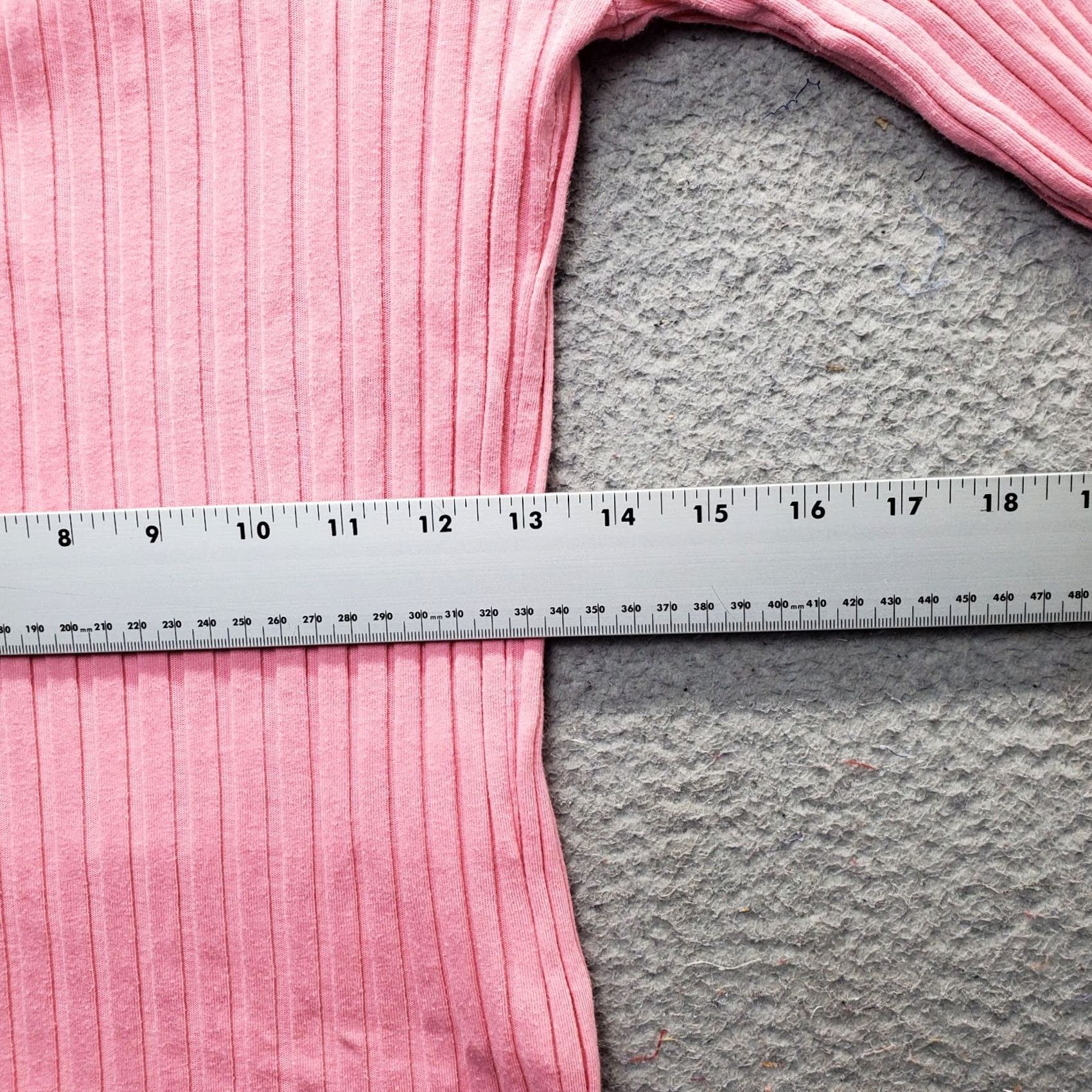 Vintage Carolyn Taylor Womens T-Shirt Pink 3/4 Sleeve V Neck Ribbed Top Slim Size S Size S / US 4 / IT 40 - 4 Thumbnail