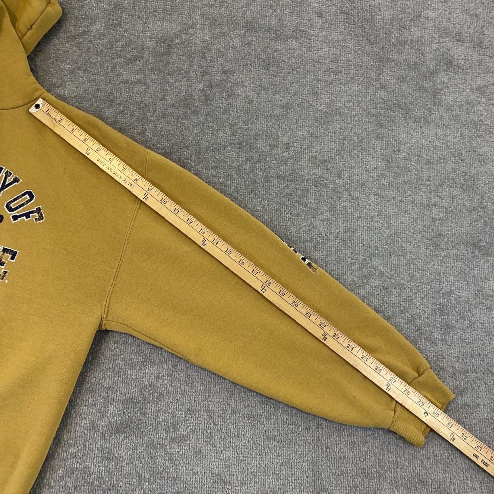 Russell Athletic NOTRE DAME Sweatshirt Mens Large Brown Russell Athletics Hoodie Jacket Irish Y2K Size US L / EU 52-54 / 3 - 7 Thumbnail