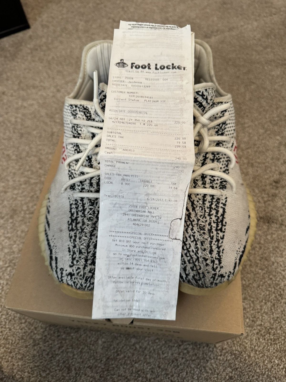 Adidas Yeezy 350 Zebra Size 9 V2 2017 Size US 9 / EU 42 - 2 Thumbnail