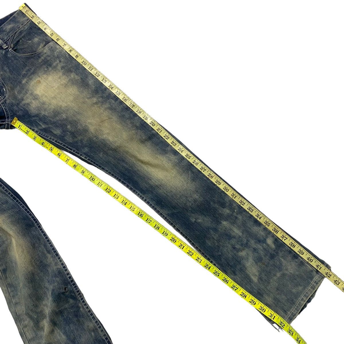 Le Grande Bleu (L.G.B.) GLAD NEWS Denim Low Flare Studded Jeans Size US 33 - 19 Thumbnail
