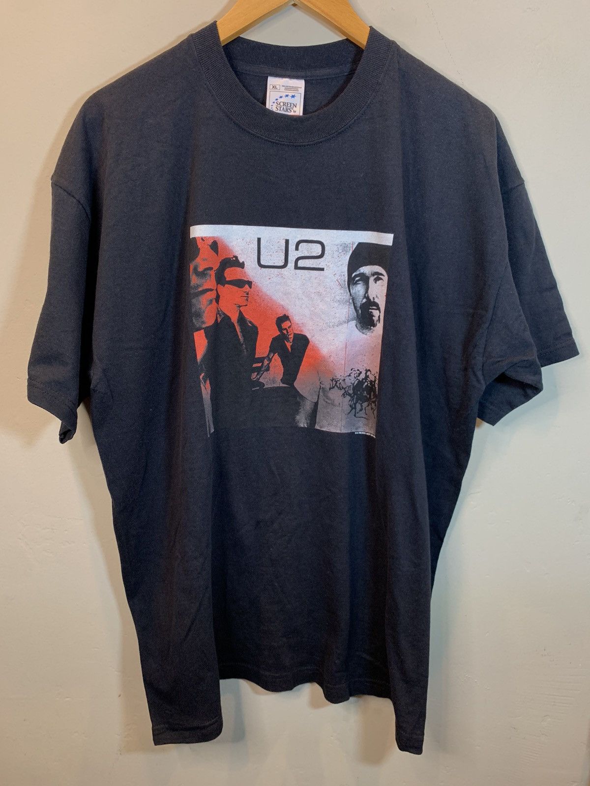 Band Tees × Vintage *RARE* Vintage 2001 U2 Goal Is Elevation Tour Euro T-Shirt Size US XL / EU 56 / 4 - 1 Thumbnail