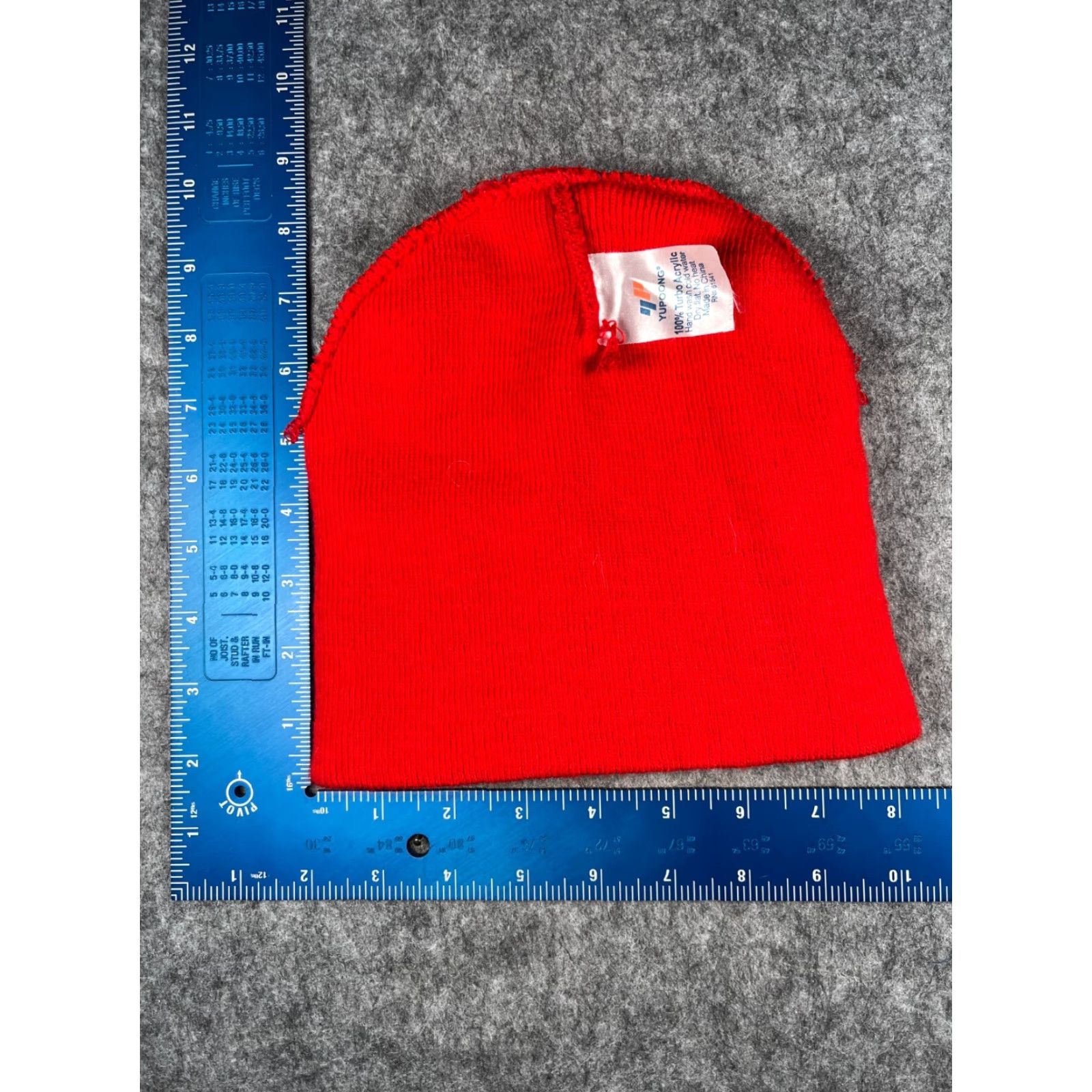 Vintage NASA Beanie Toque Hat Adult One Size Red Knit Acrylic Embroidered Ski Brand: Yupoong Unisex Size ONE SIZE - 6 Thumbnail