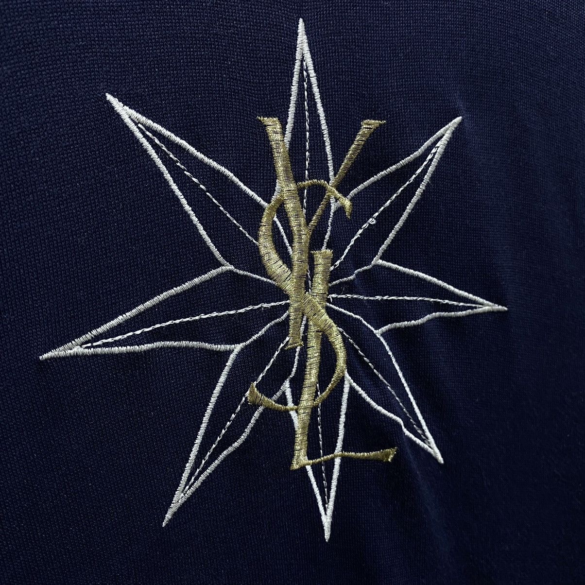 Yves Saint Laurent Vintage 90s YSL Sweatshirt Light Cotton Made in Italy Size US S / EU 44-46 / 1 - 7 Thumbnail