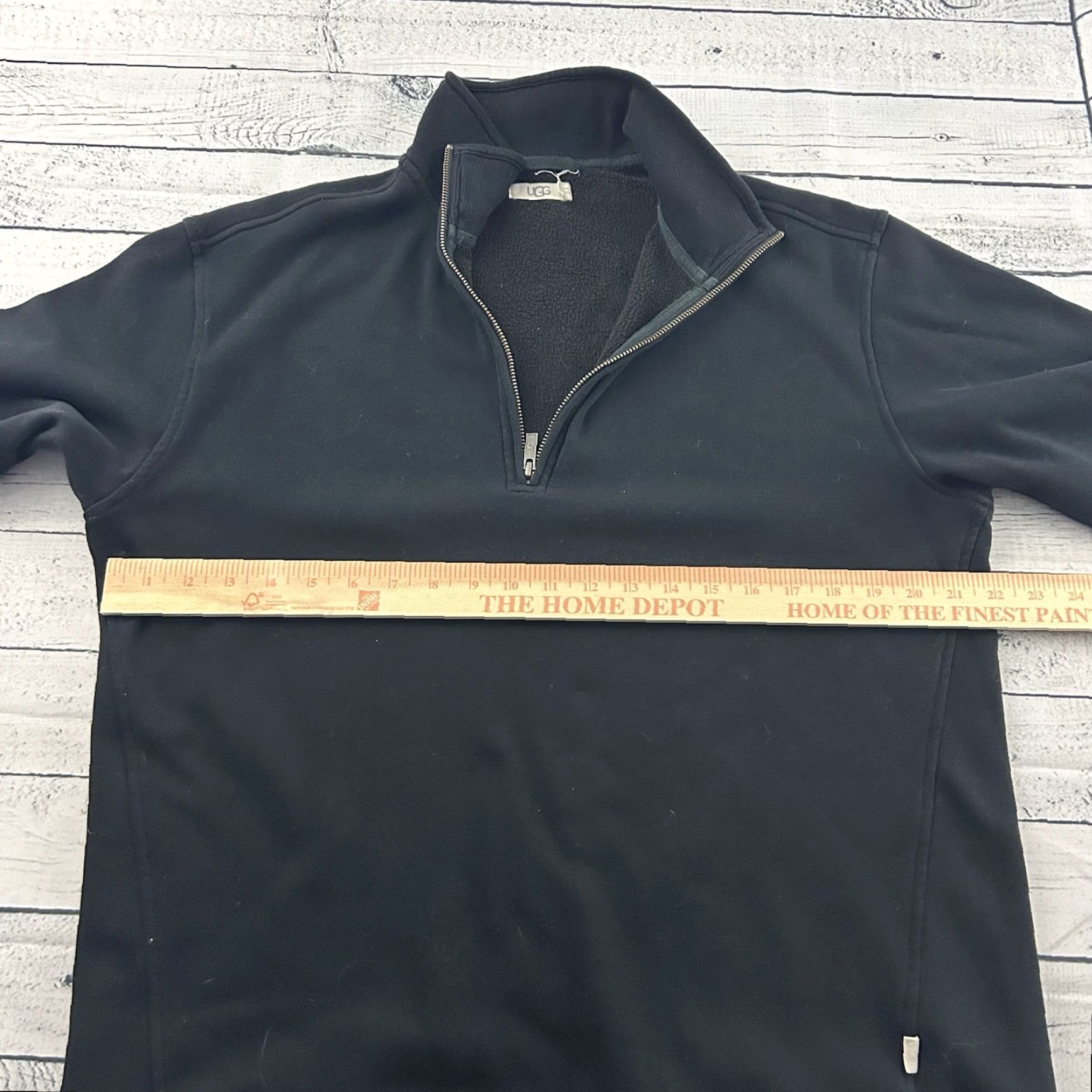 Ugg UGG 1/2 Zip Pullover Sweatshirt Men L Black 1/2 Zip Pullover Sweatshirt (Adults) Mens Black UGG Australia Sweatshirt Size US L / EU 52-54 / 3 - 4 Thumbnail