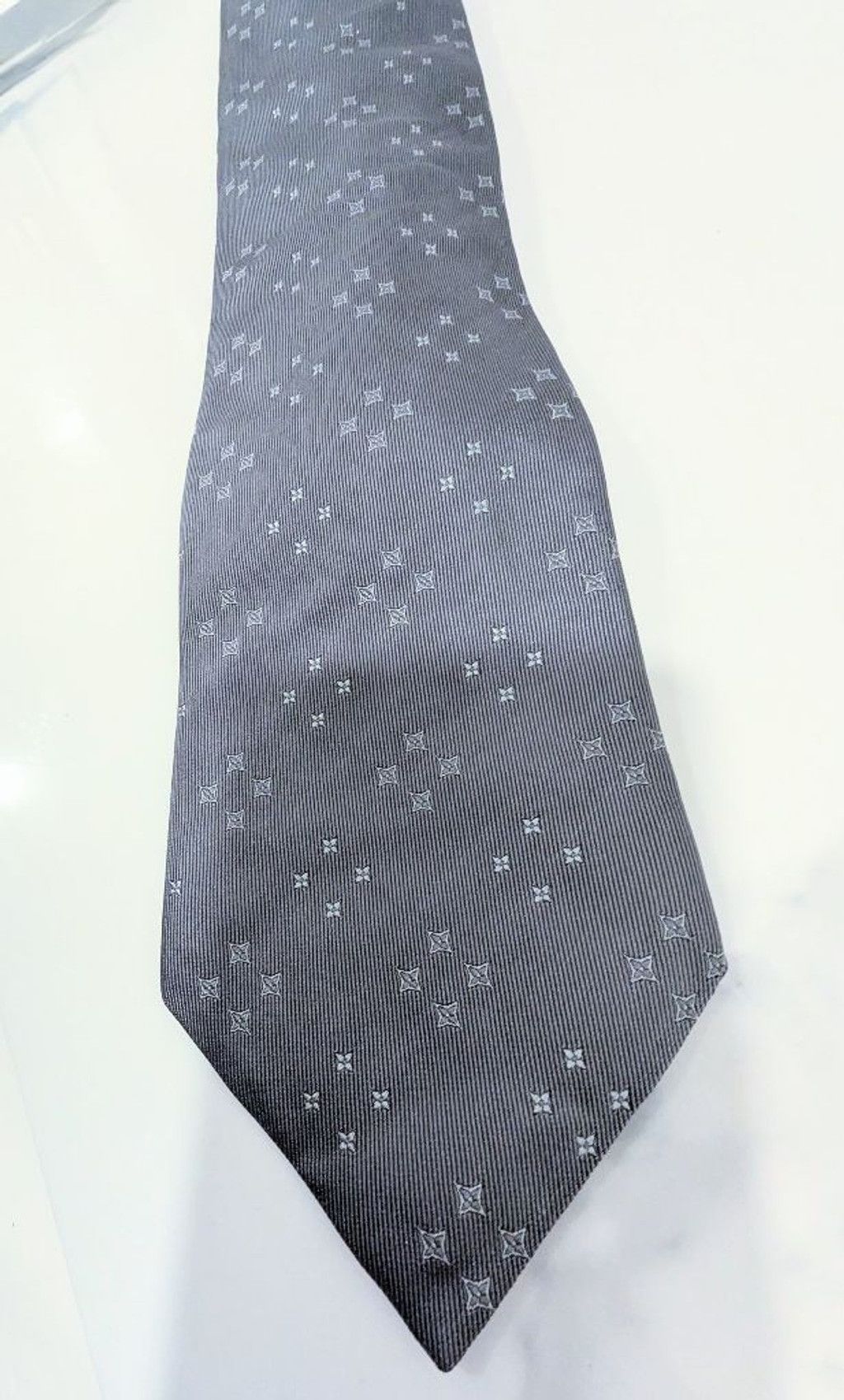 Louis Vuitton Louis Vuitton Silk Tie Gray/Silver Patterned Size ONE SIZE - 3 Thumbnail