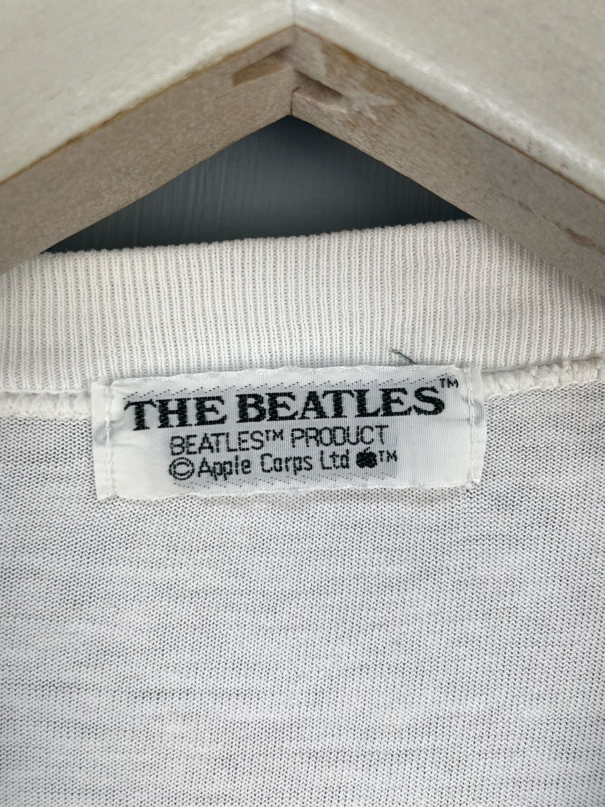 Band Tees Vintage 90s The Beatles band t shirt Size US M / EU 48-50 / 2 - 5 Thumbnail