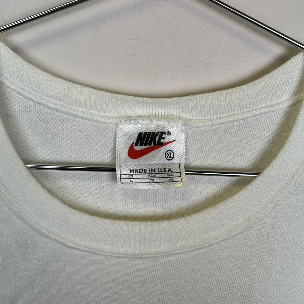 Nike Nike Sleeveless T-Shirt Bold Logo 90s Big Logo Vintage Size US XL / EU 56 / 4 - 6 Thumbnail