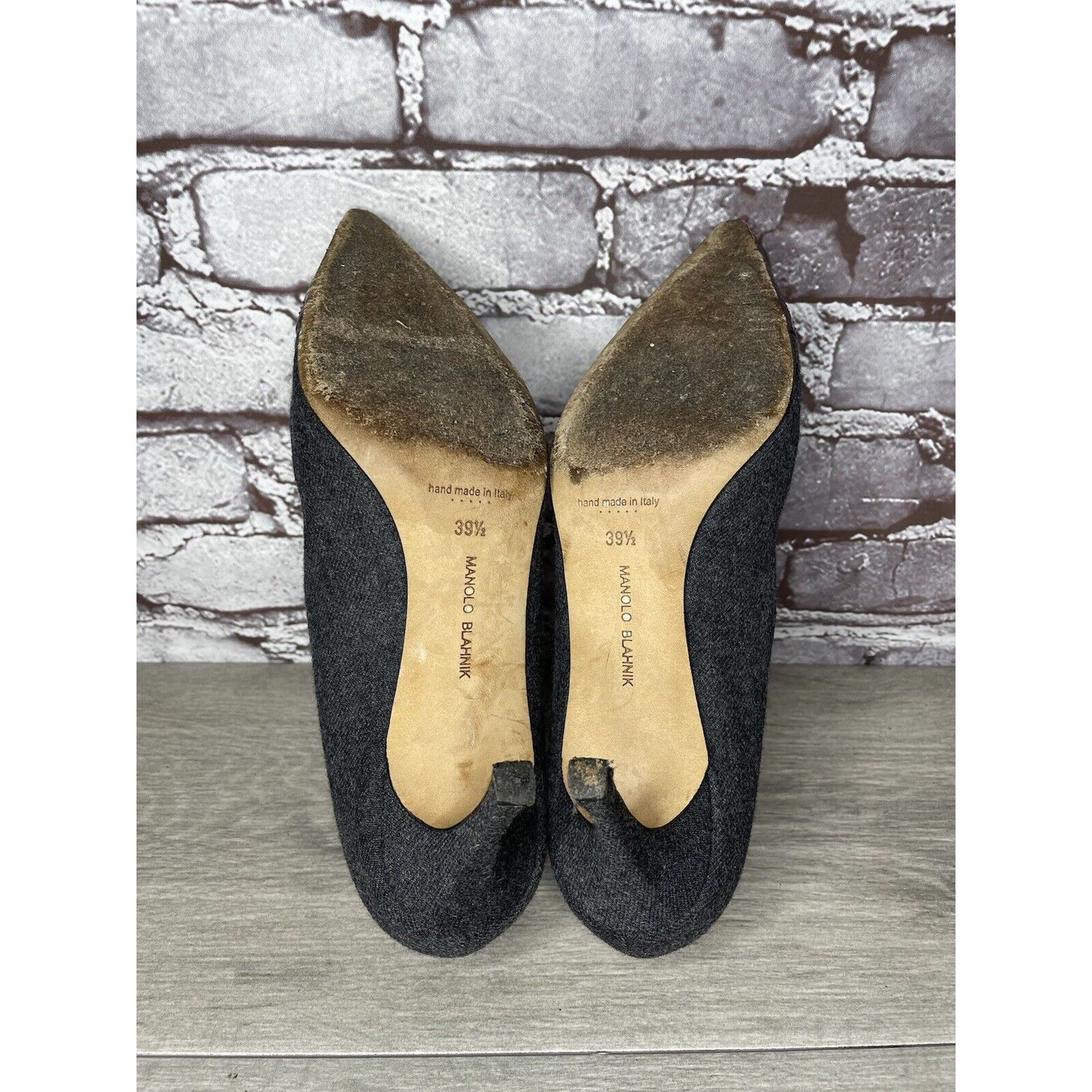 Manolo Blahnik Manolo Blahnik Grey Wool Fabric Burgundy Pointed Toe Heels W Size US 9 / IT 39 - 12 Thumbnail