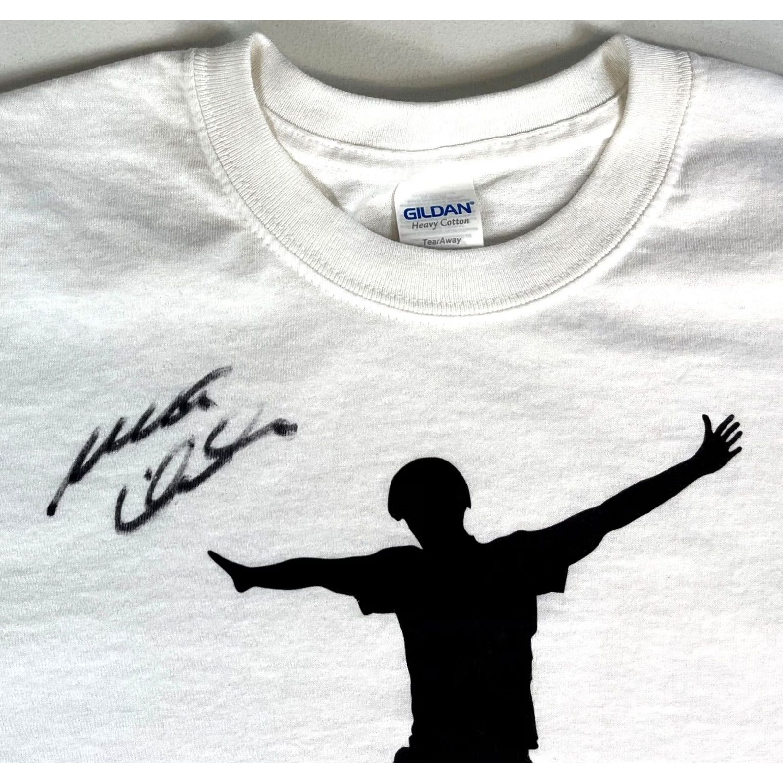 Gildan Matt Wilhelm Pro BMX Rider Autographed T-Shirt Sz M Shirt Adult M White Nike? Size US M / EU 48-50 / 2 - 4 Thumbnail