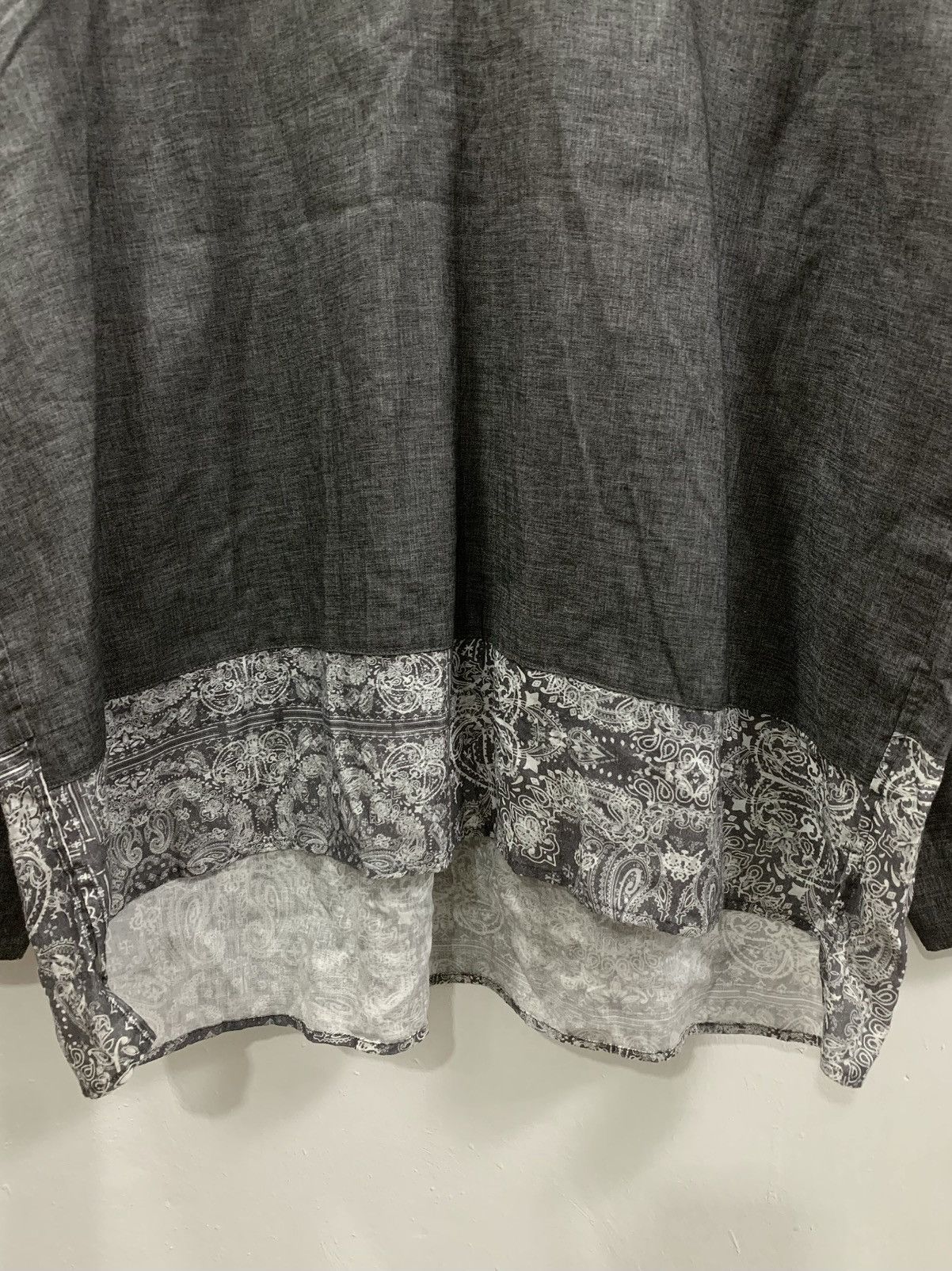 White Mountaineering WHITE MOUNTAINEERING SS20 BANDANA PRINTED L/S SHIRT Size US XL / EU 56 / 4 - 5 Thumbnail