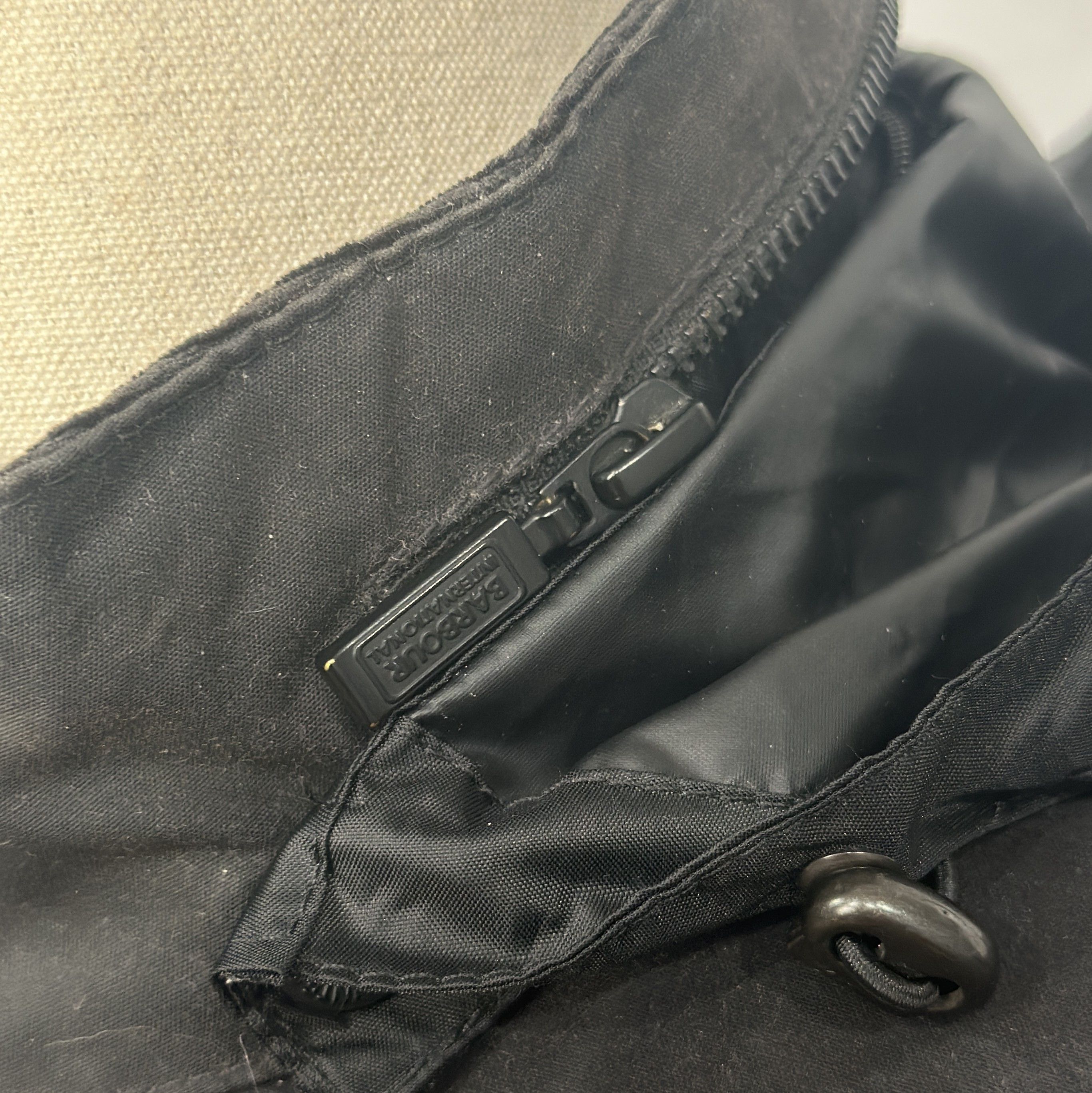 Barbour BARBOUR B.Intl Chaser WAX Hooded Jacket Size M British Style Size US M / EU 48-50 / 2 - 6 Thumbnail